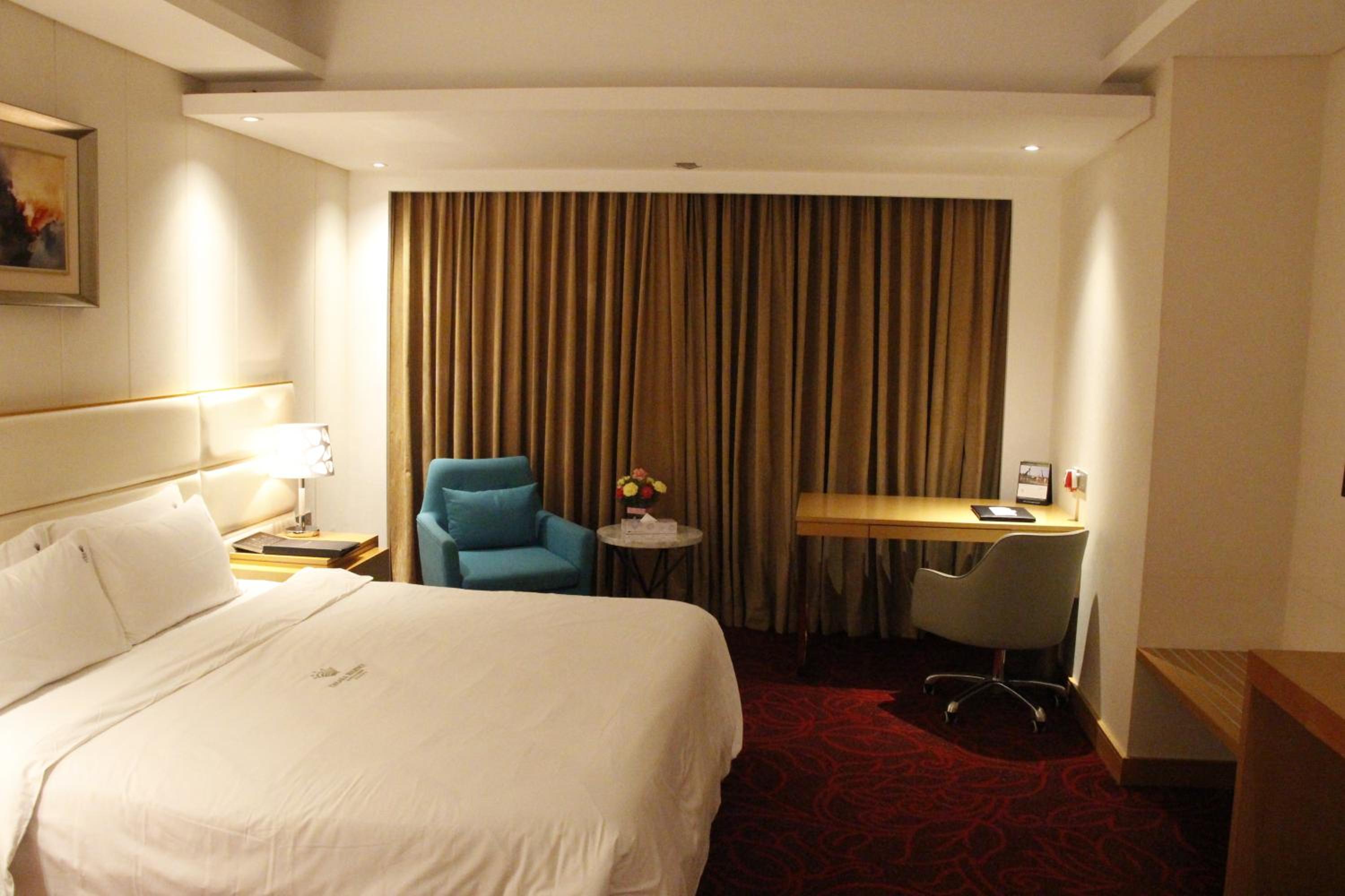 Luxury Deluxe Double Room photo 1