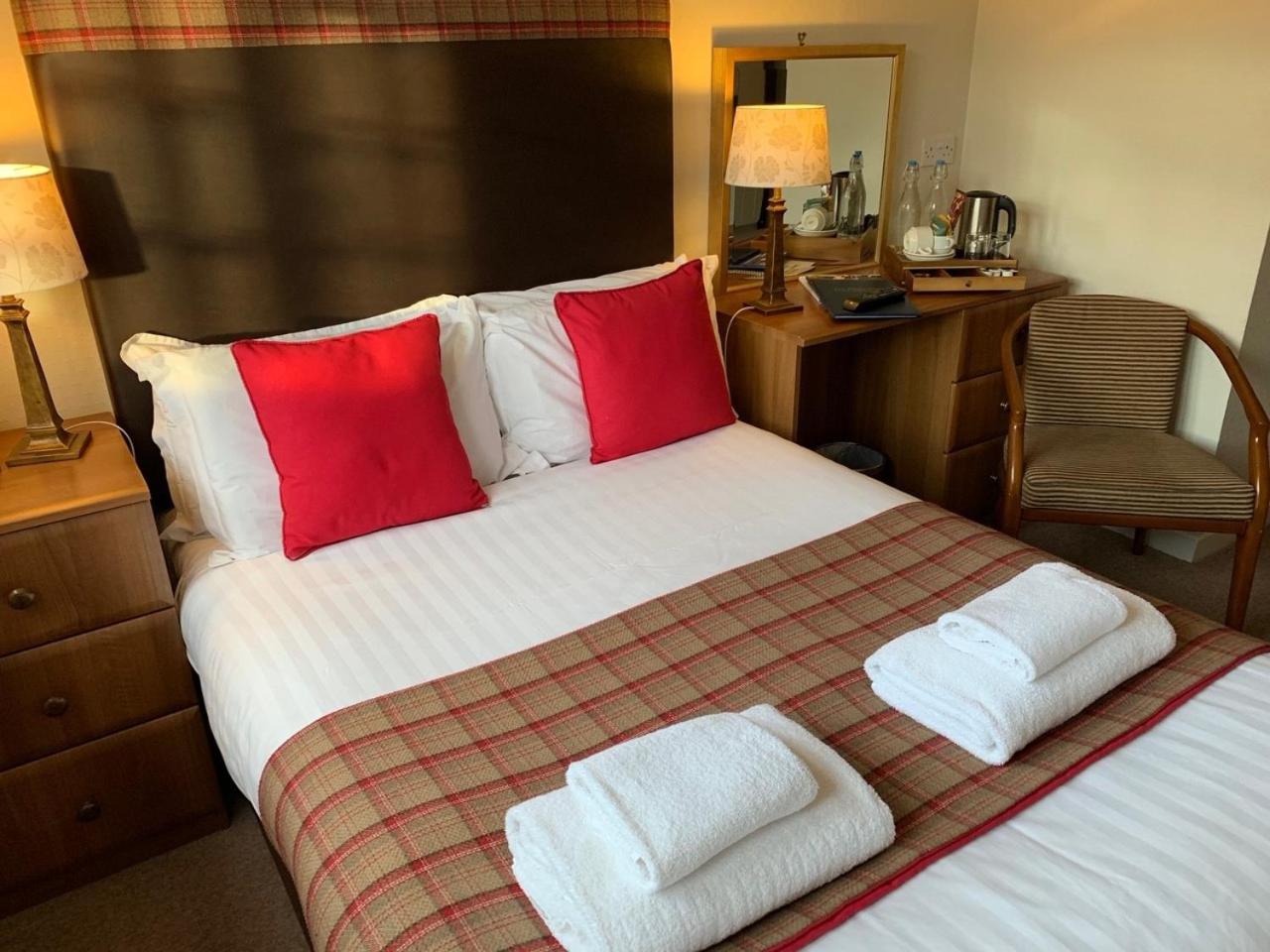 Standard Double Room - Photo 7
