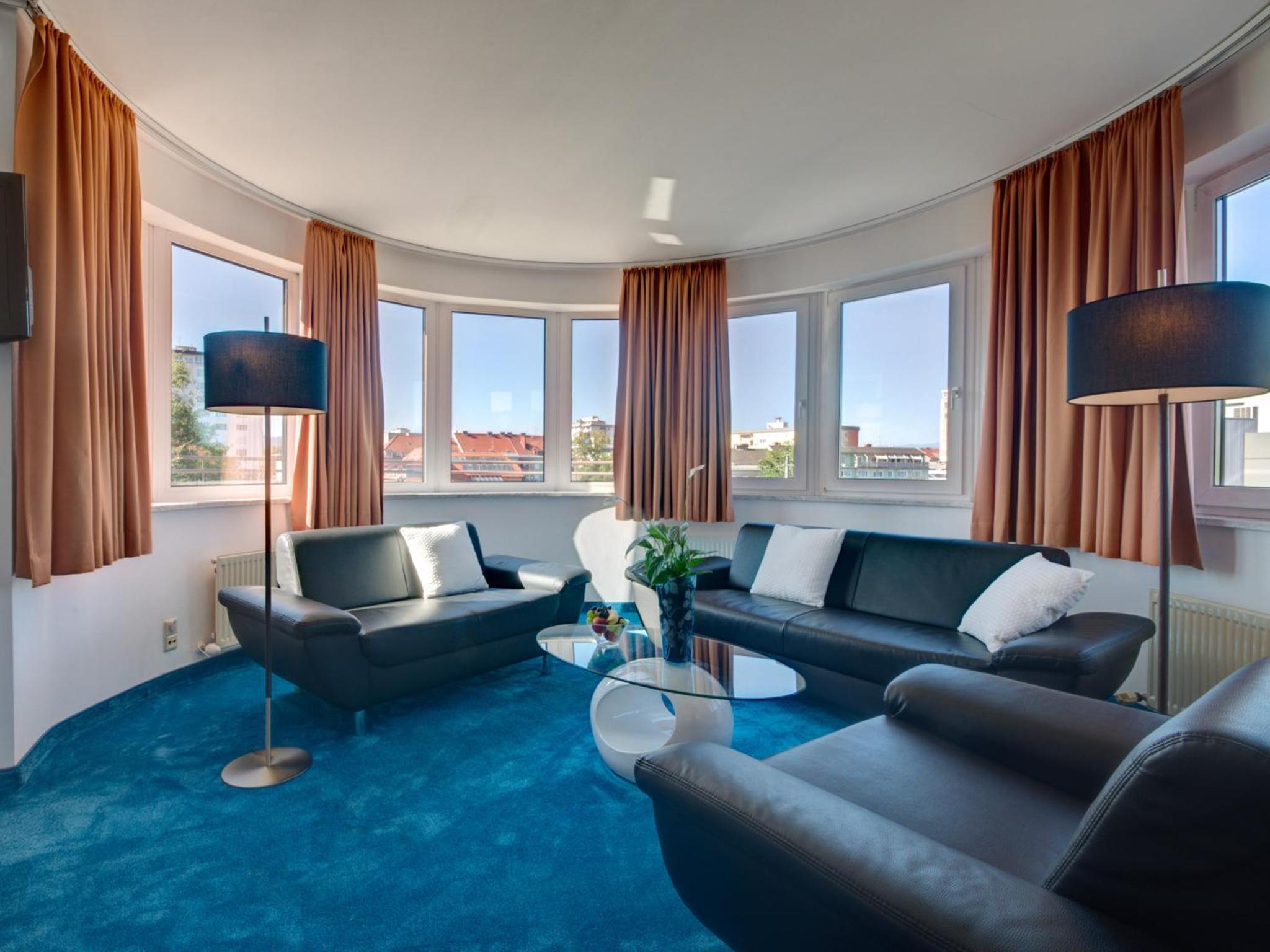 Junior Suite with Terrace - Photo 2
