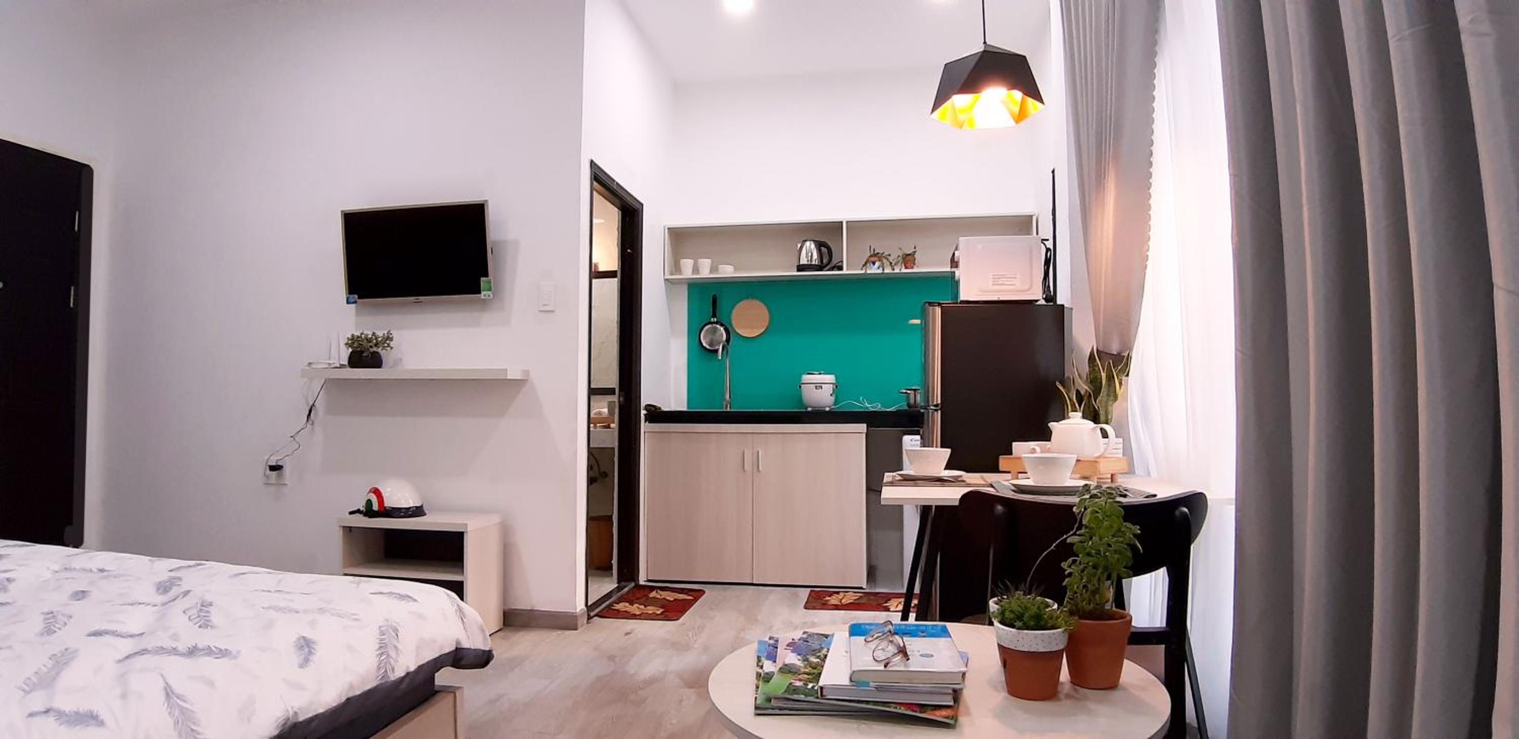 Studio Apartment - Photo 2