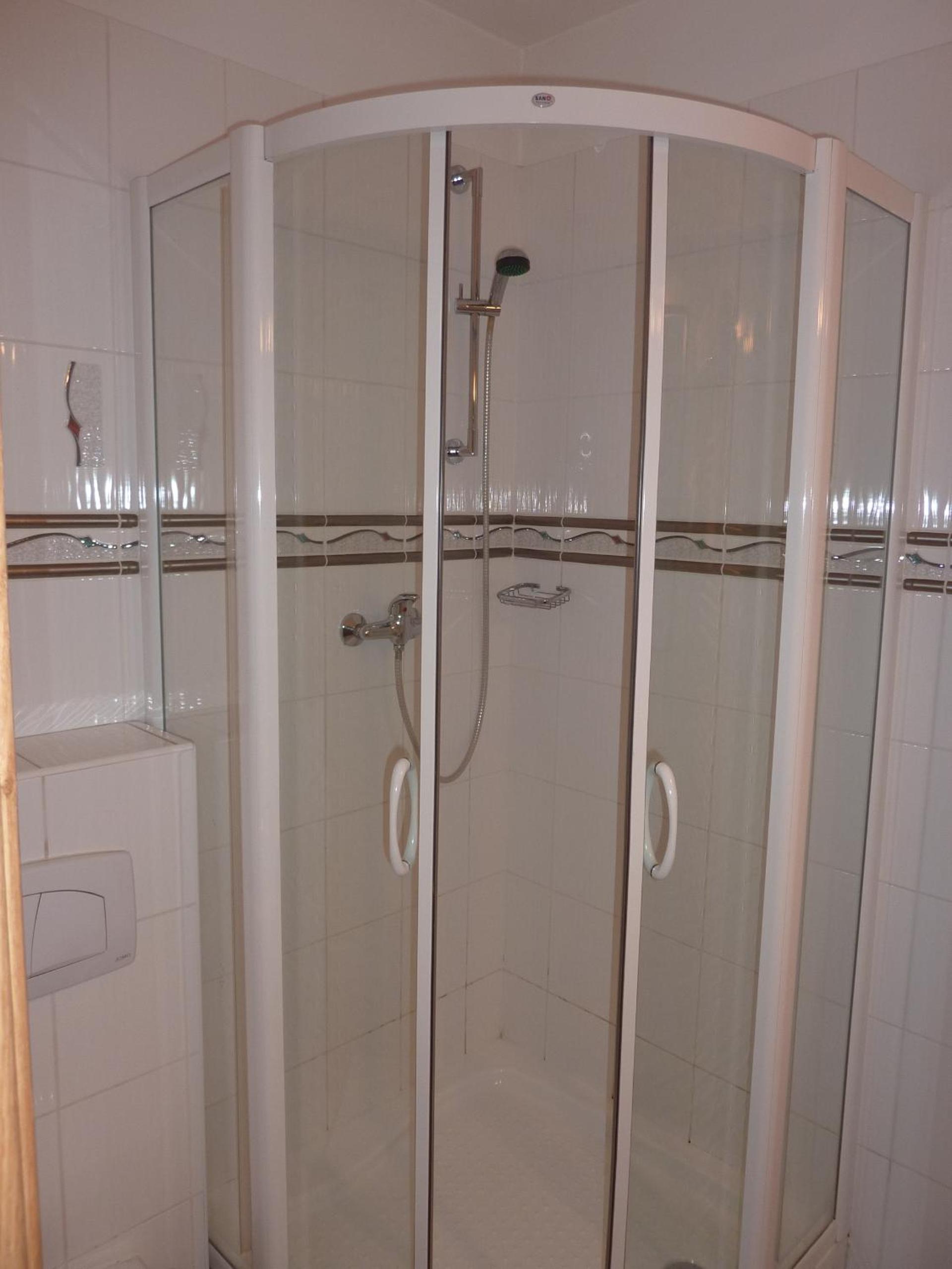 Suite - Photo 2