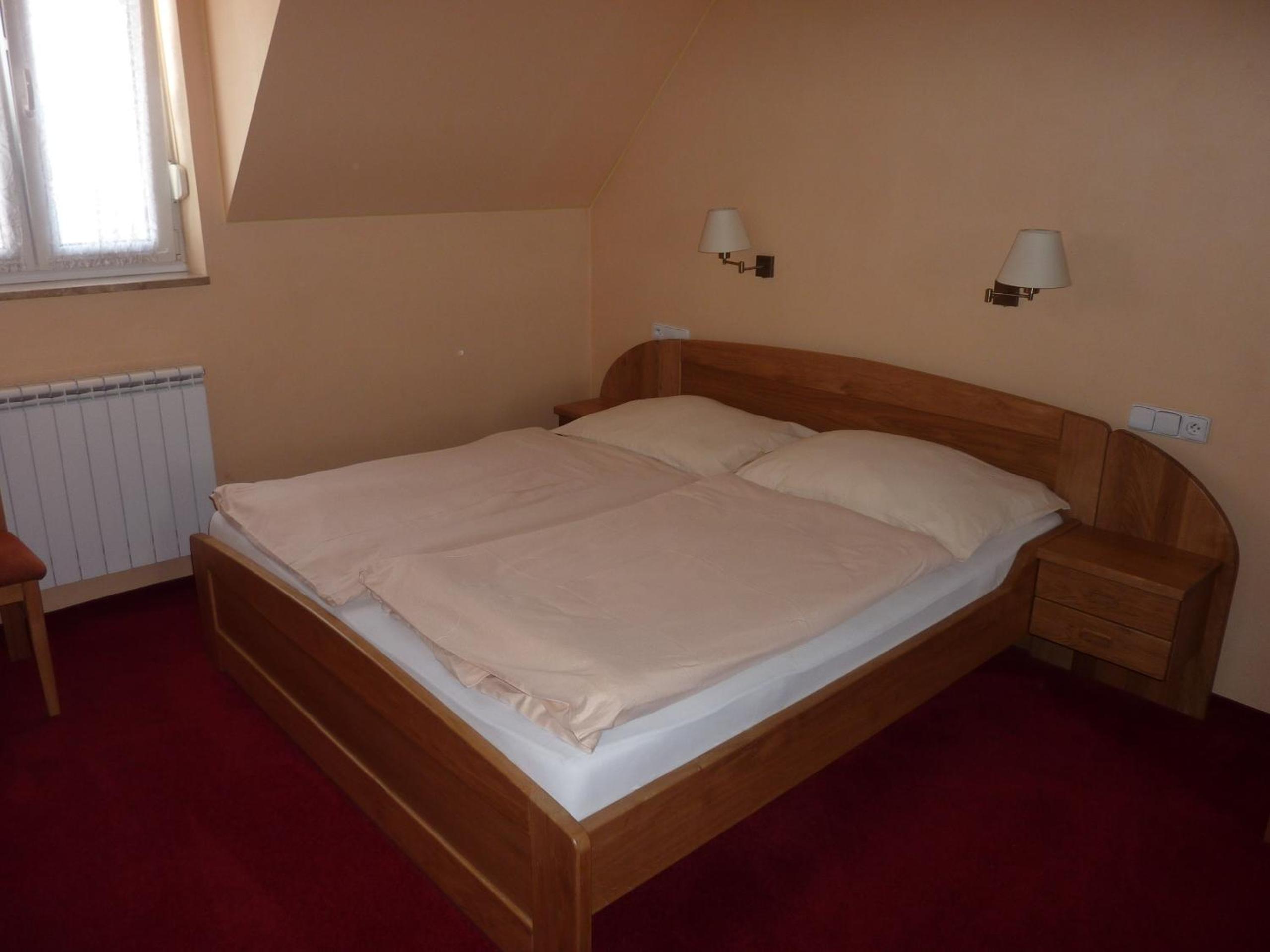 Double or Twin Room - Photo 1