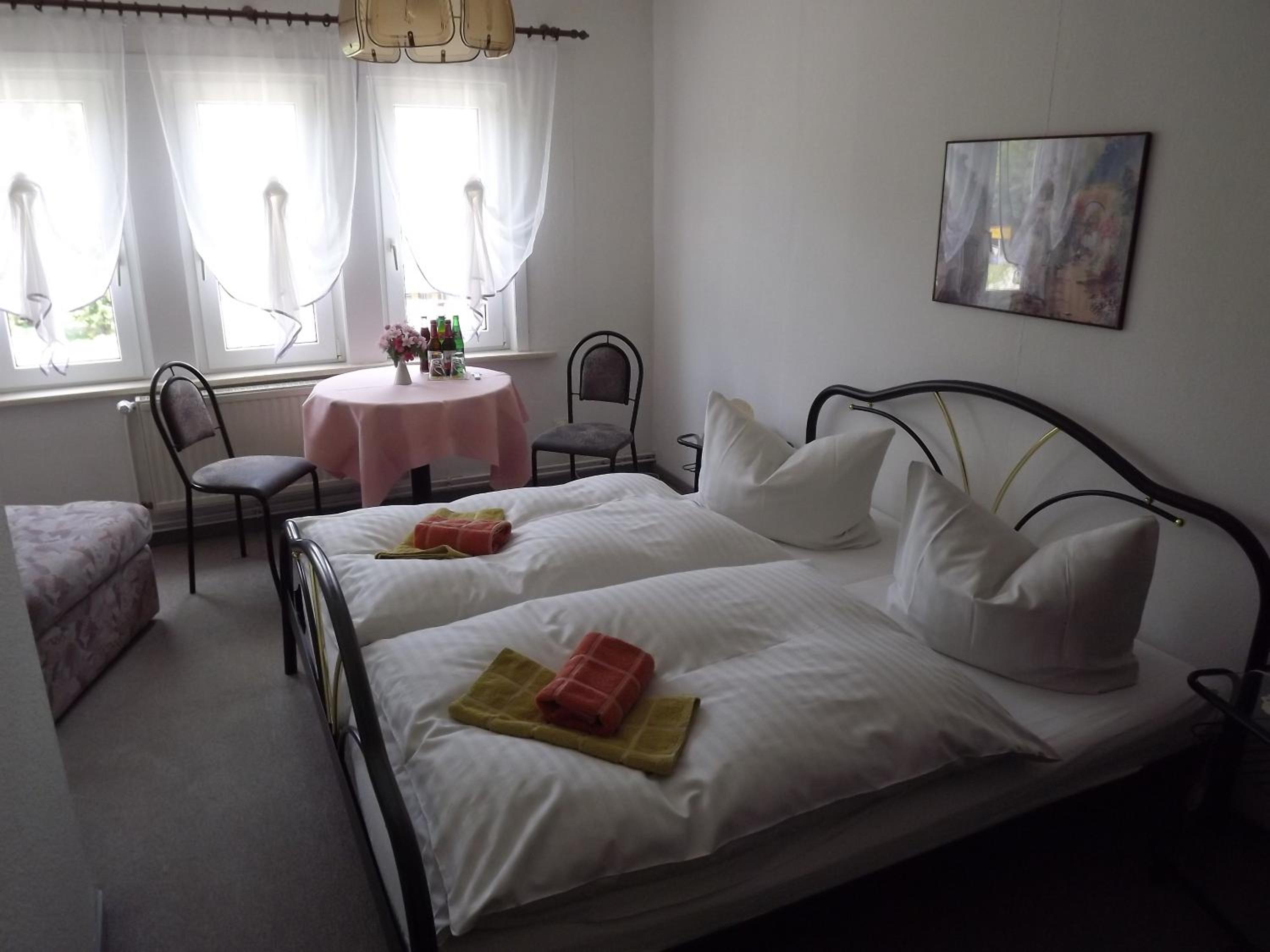 Double Room photo 2