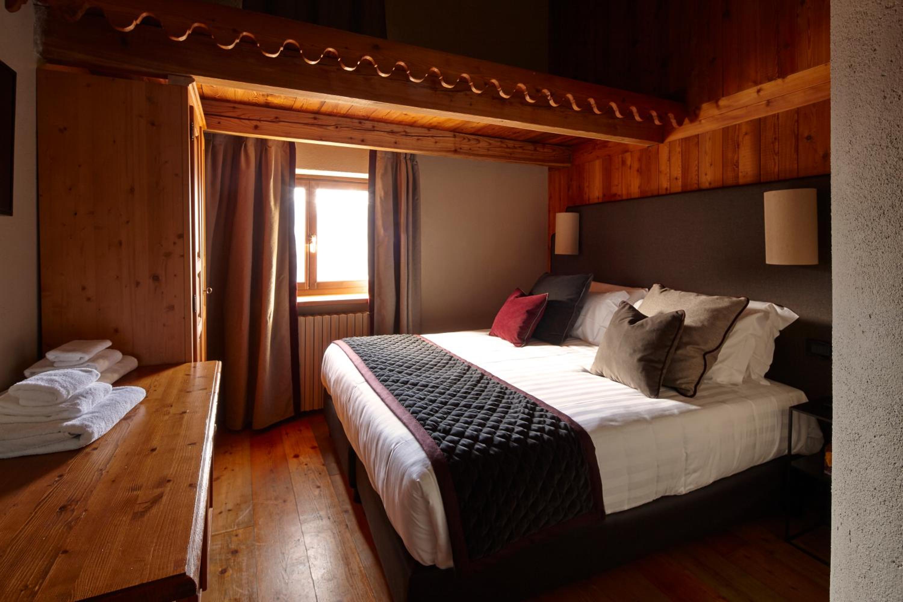 Superior Double Room with Mountain View photo 2