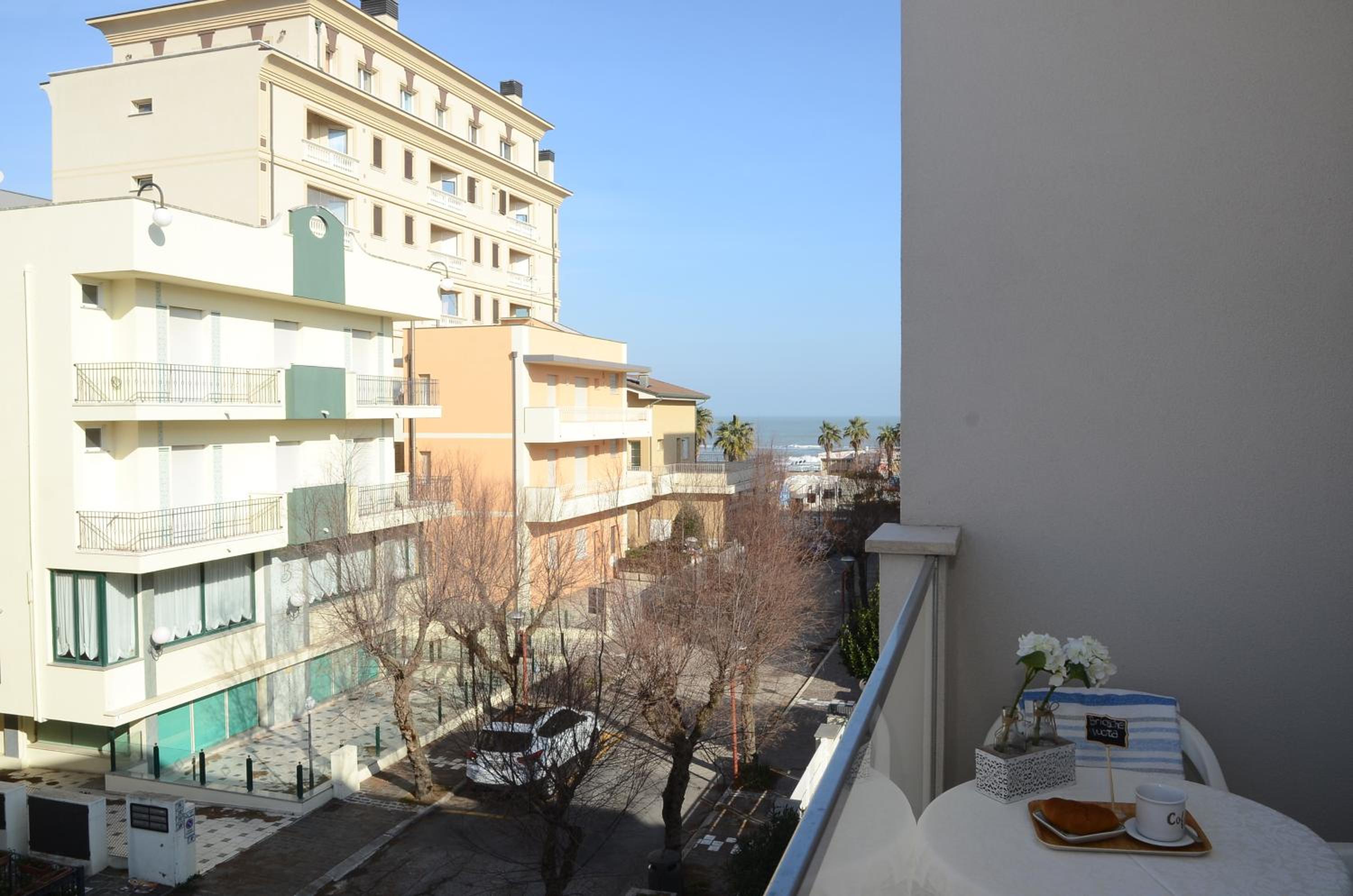 Quadruple Room with Balcony photo 1
