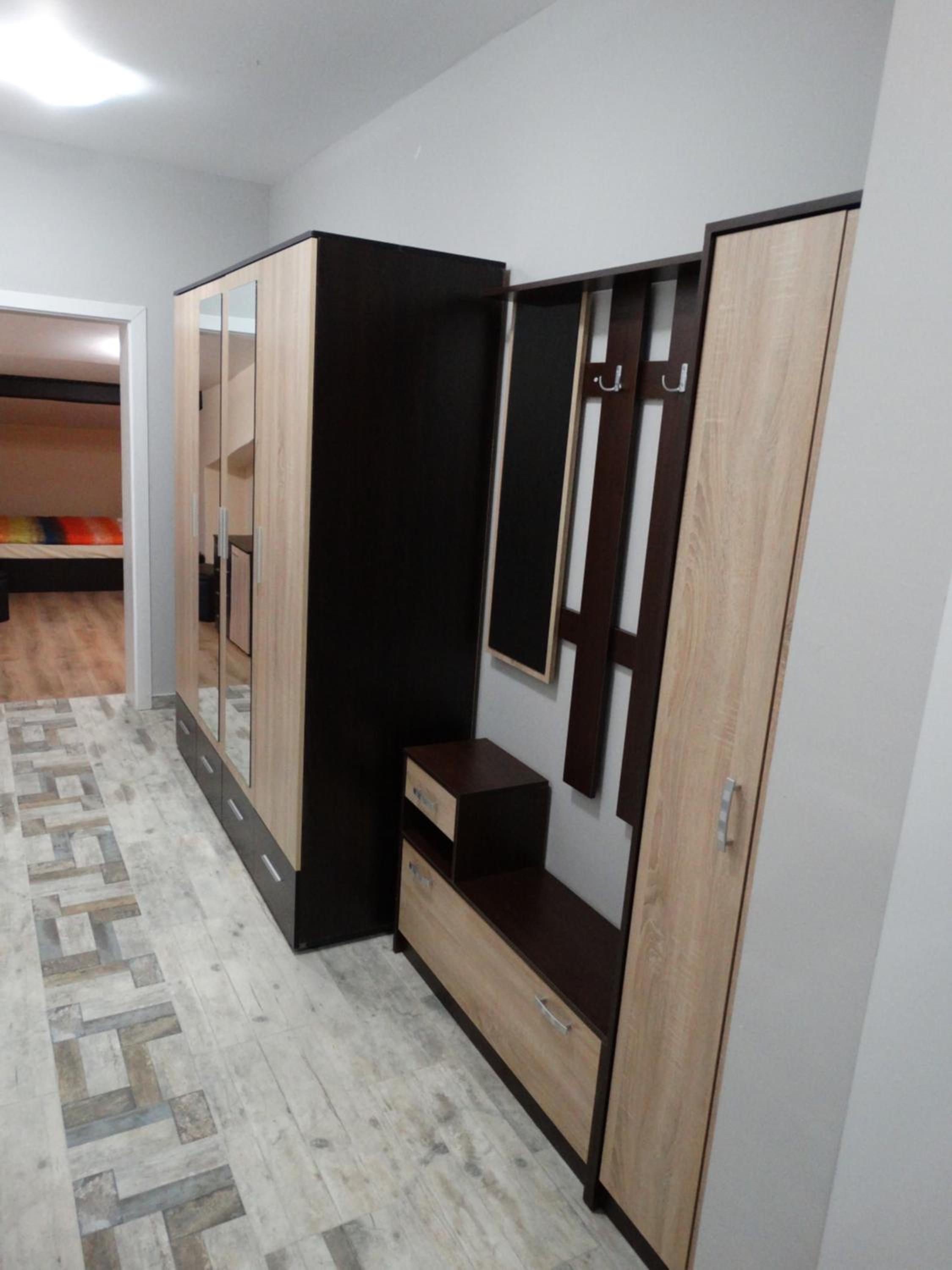 One-Bedroom Apartment - Photo 17