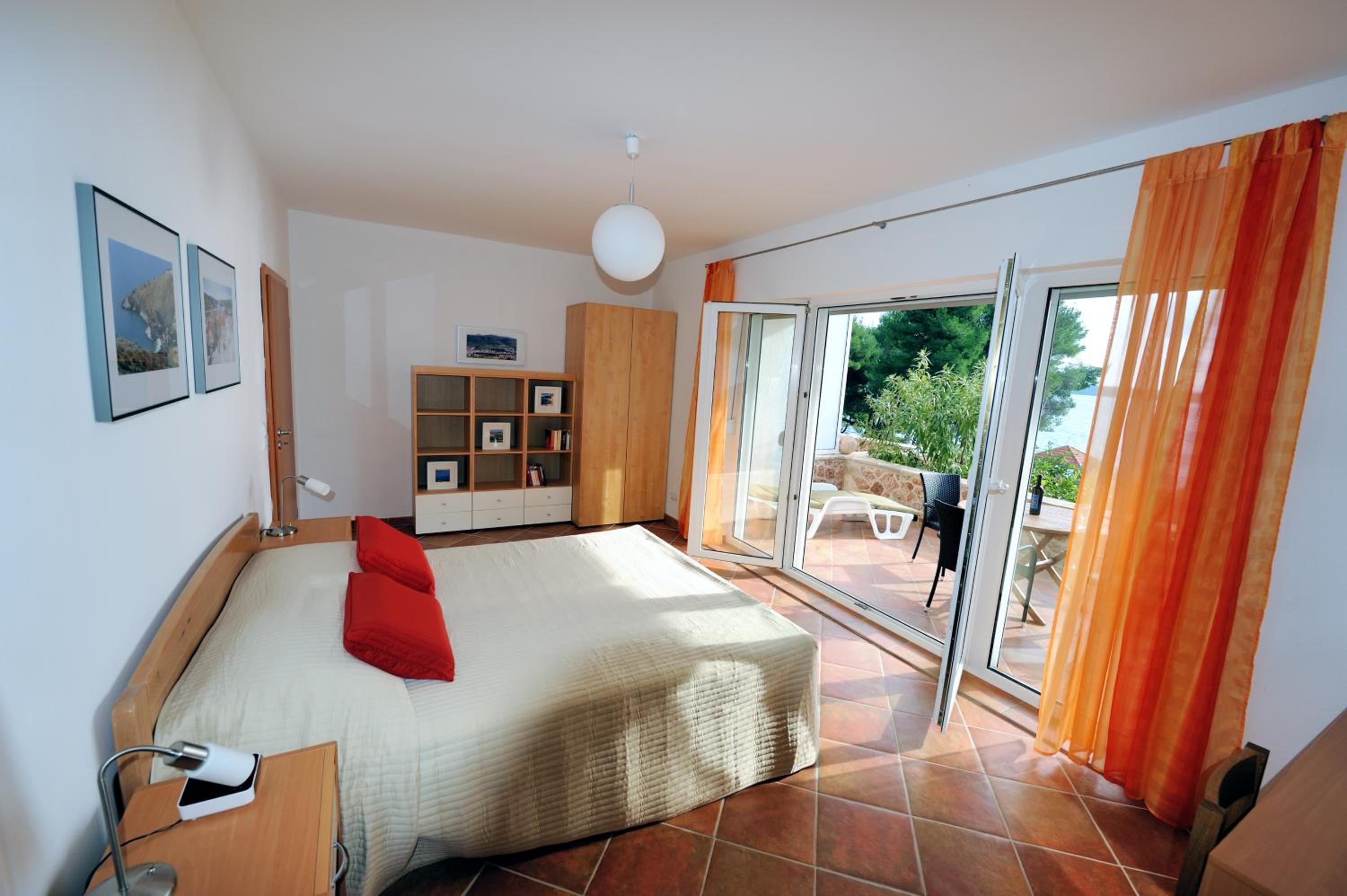 Apartment with Sea View photo 1