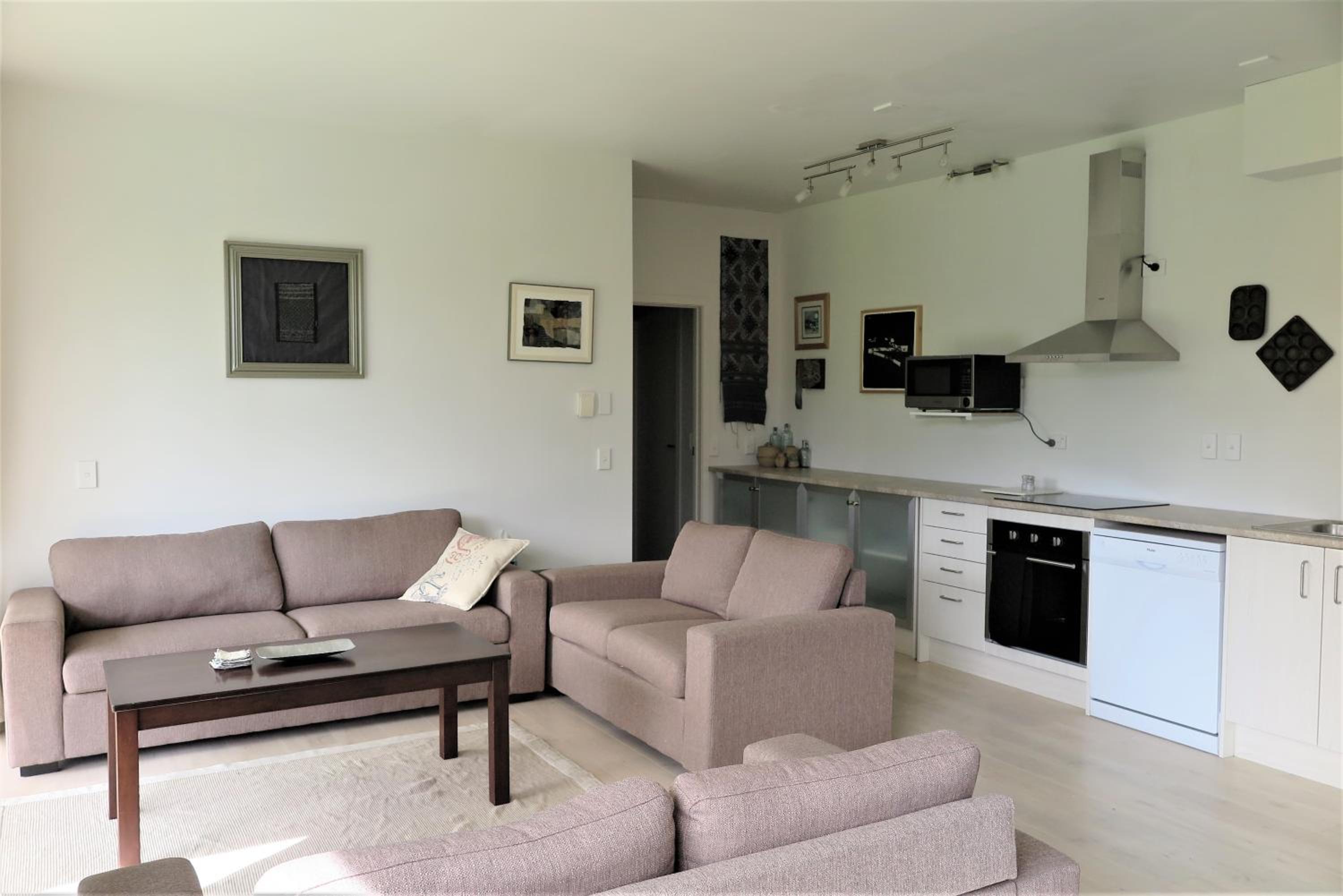 Two-Bedroom Apartment - Photo 4