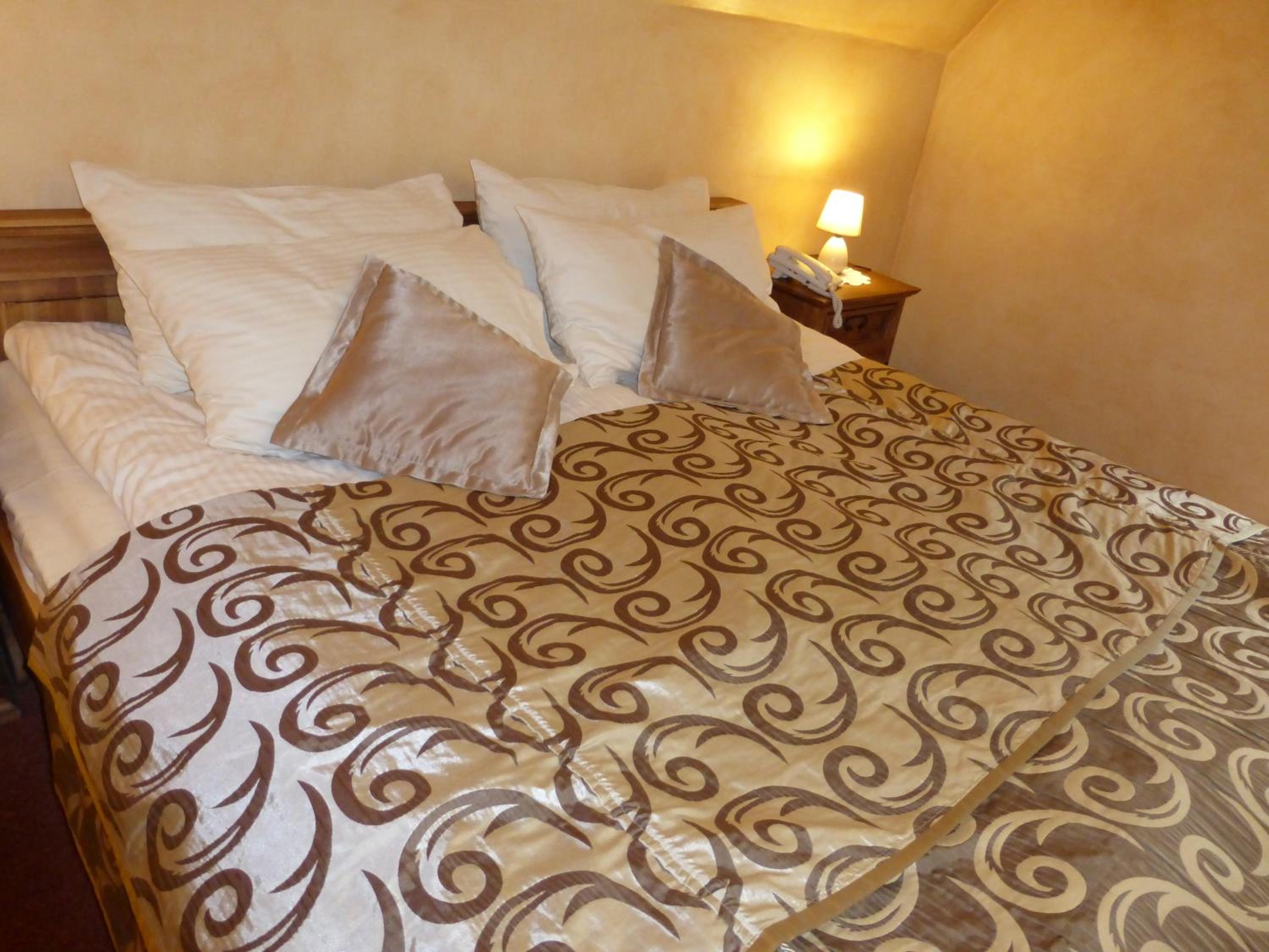 Double Room - Photo 5