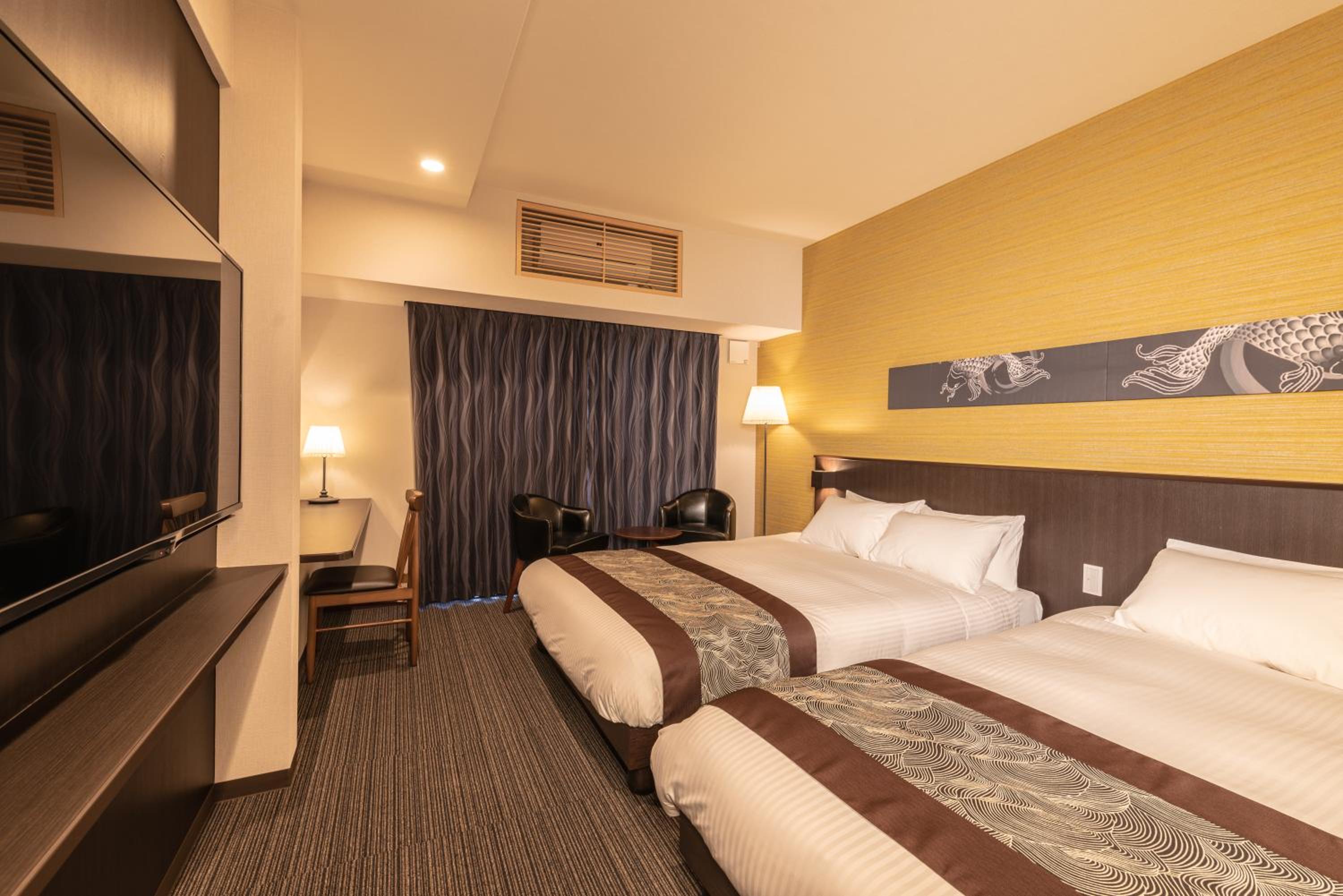 Standard Double Room - Photo 11