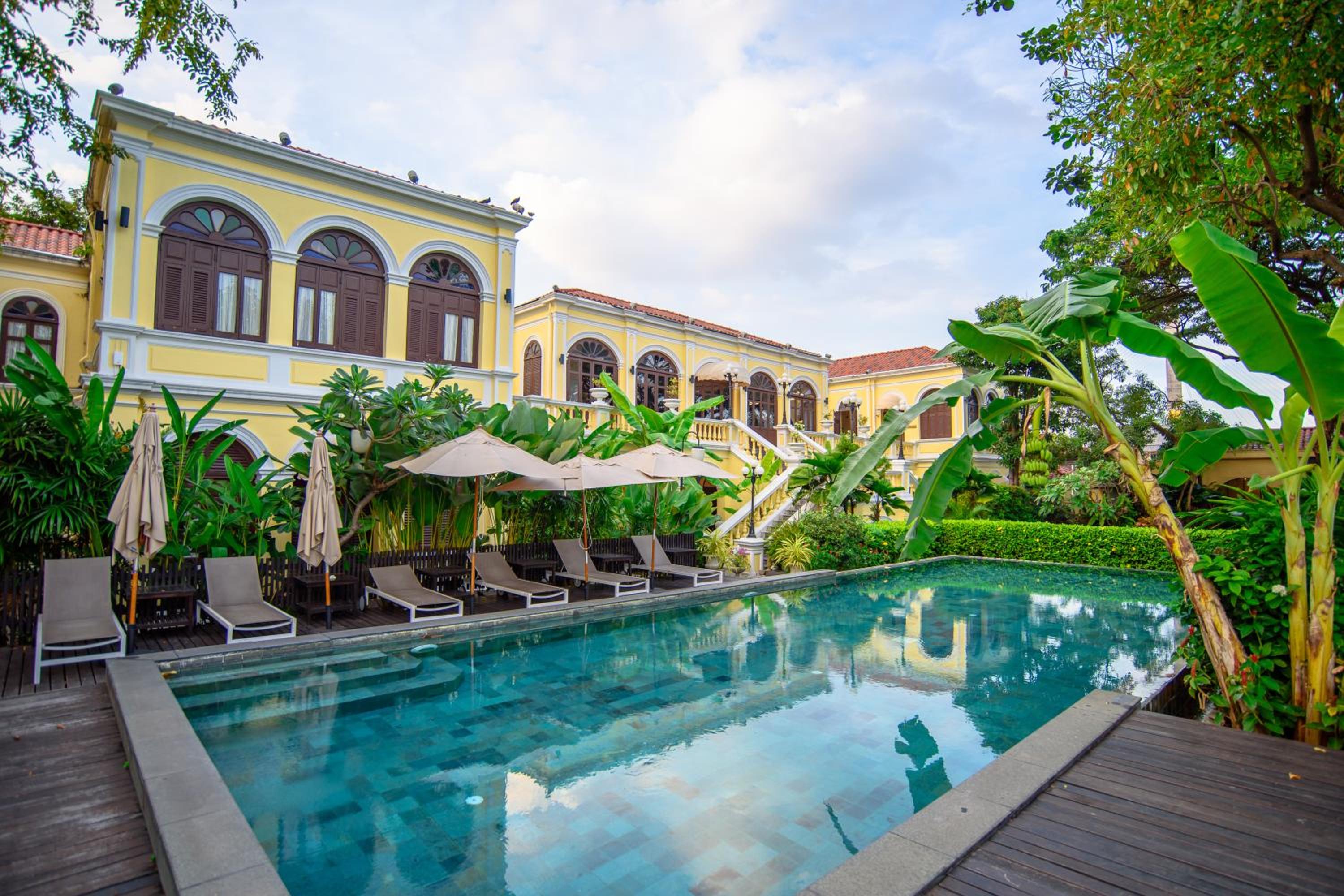 Villa with Private Pool photo 3