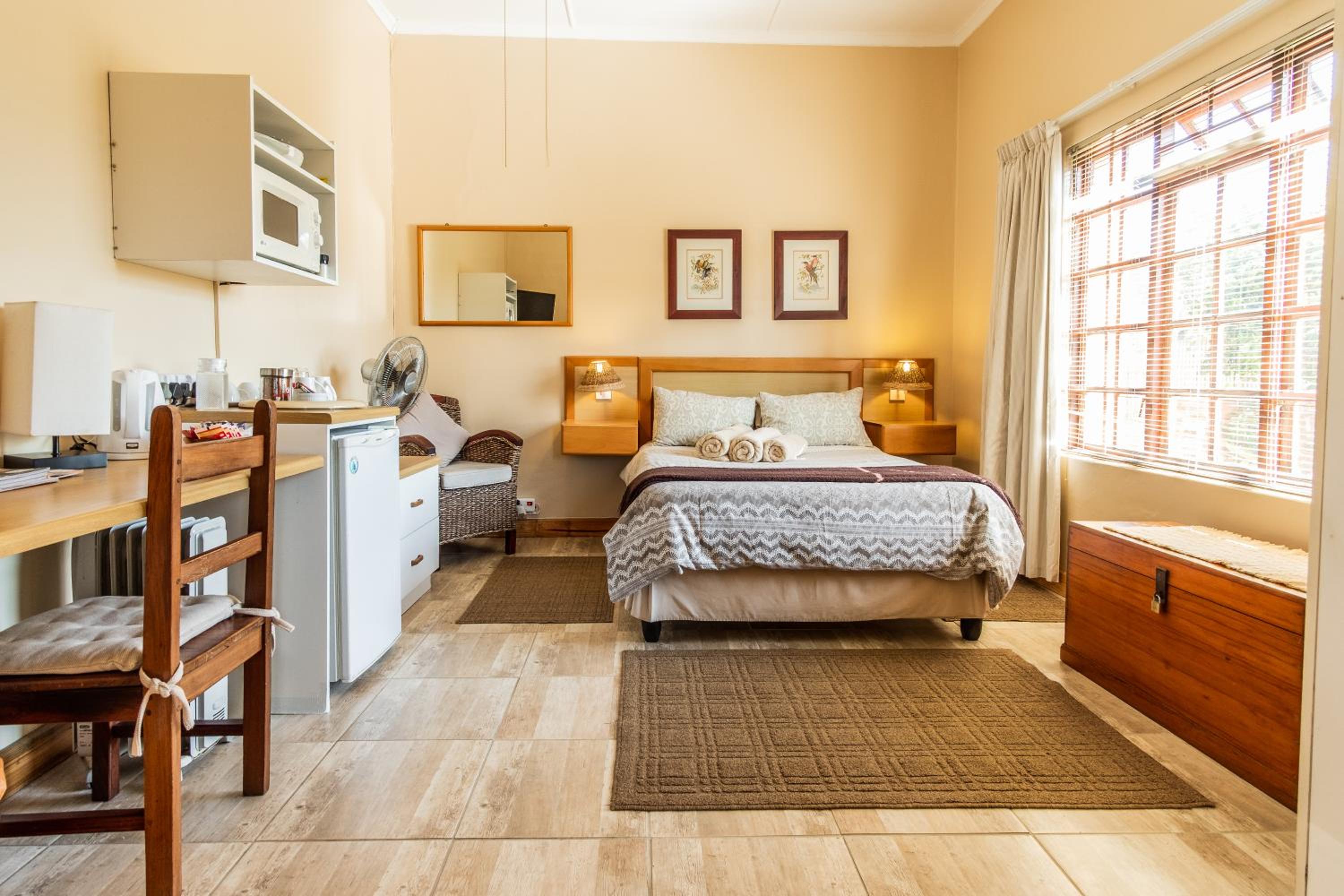 Budget Double Room photo 1