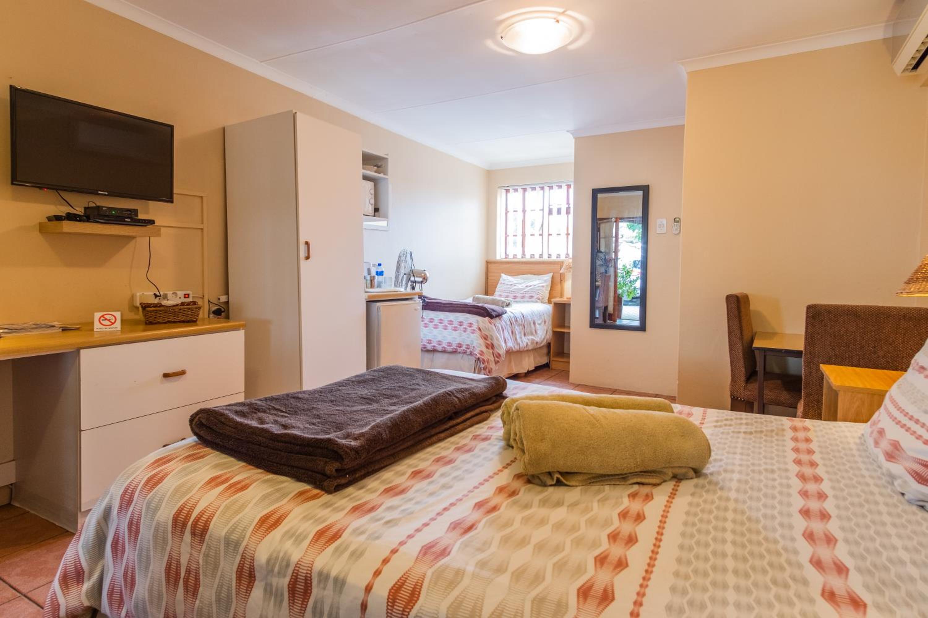 Standard Double Room with Shower photo 1