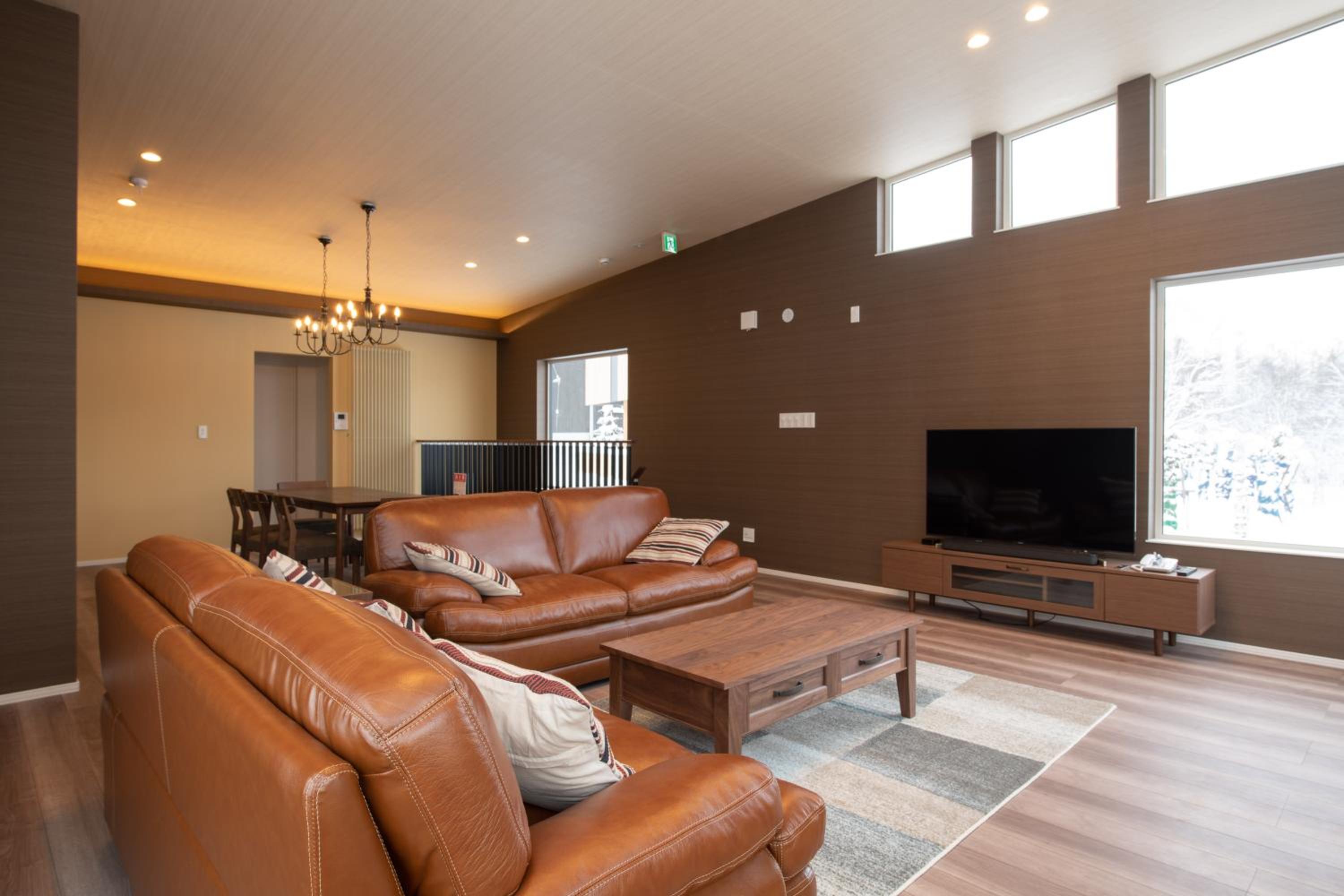 Three-Bedroom Chalet photo 1
