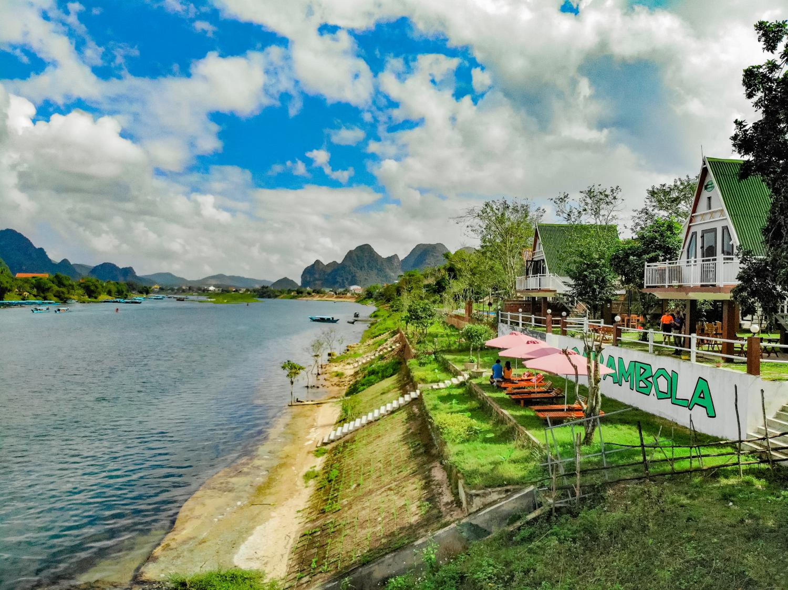 Bungalow - Water Front  photo 3