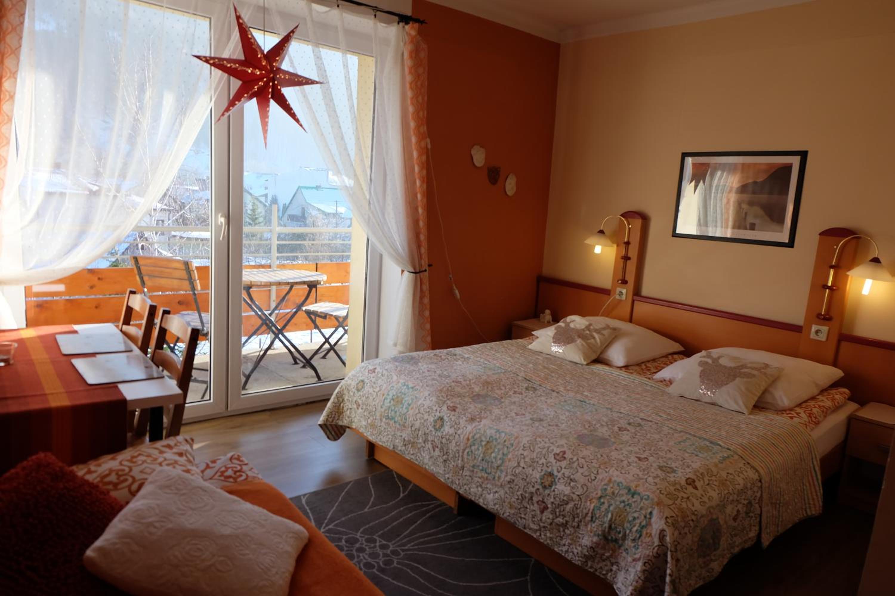 Double Room with Extra Bed photo 2