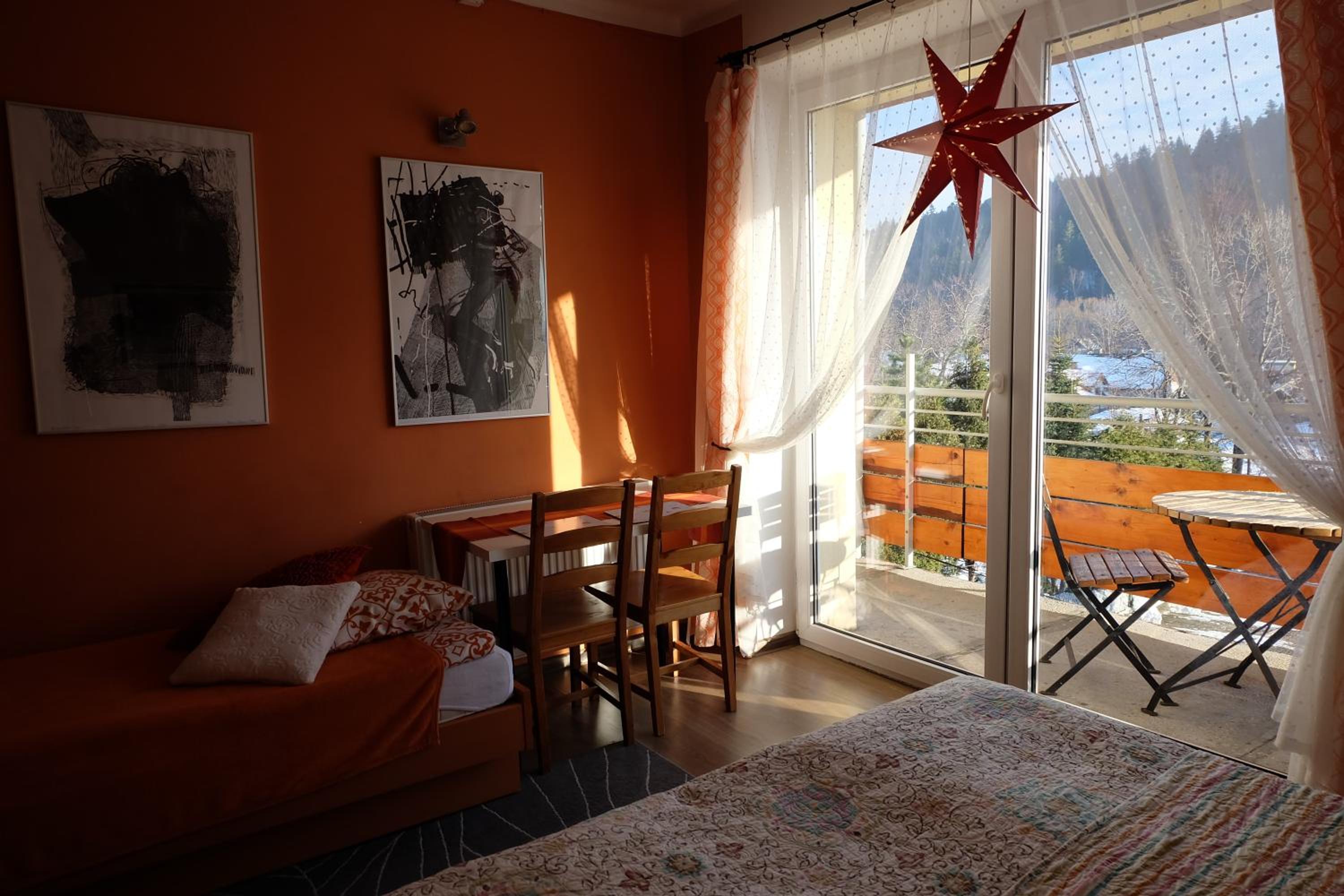 Double Room with Extra Bed photo 1