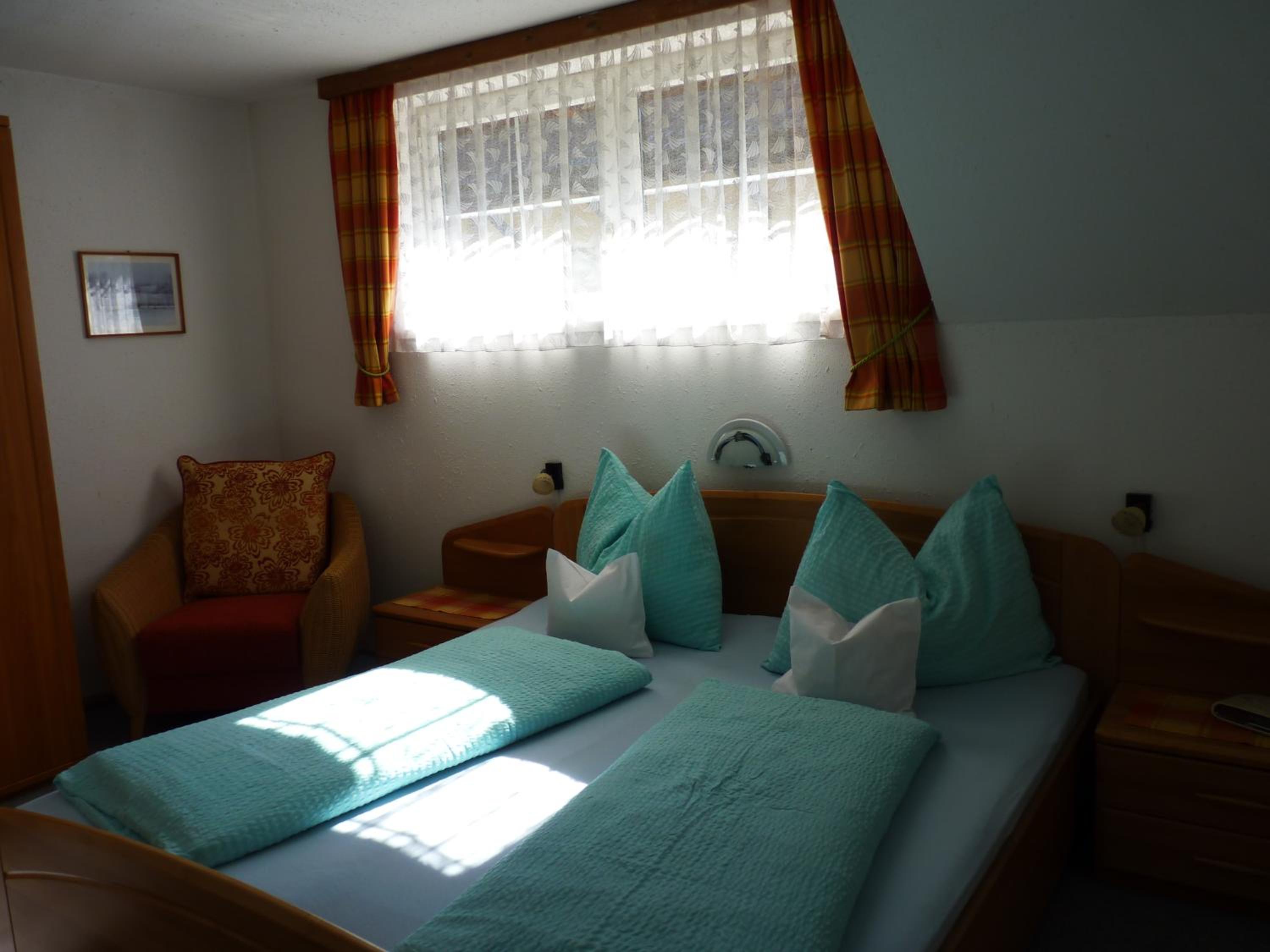 Two-Bedroom Apartment with Balcony - Photo 1