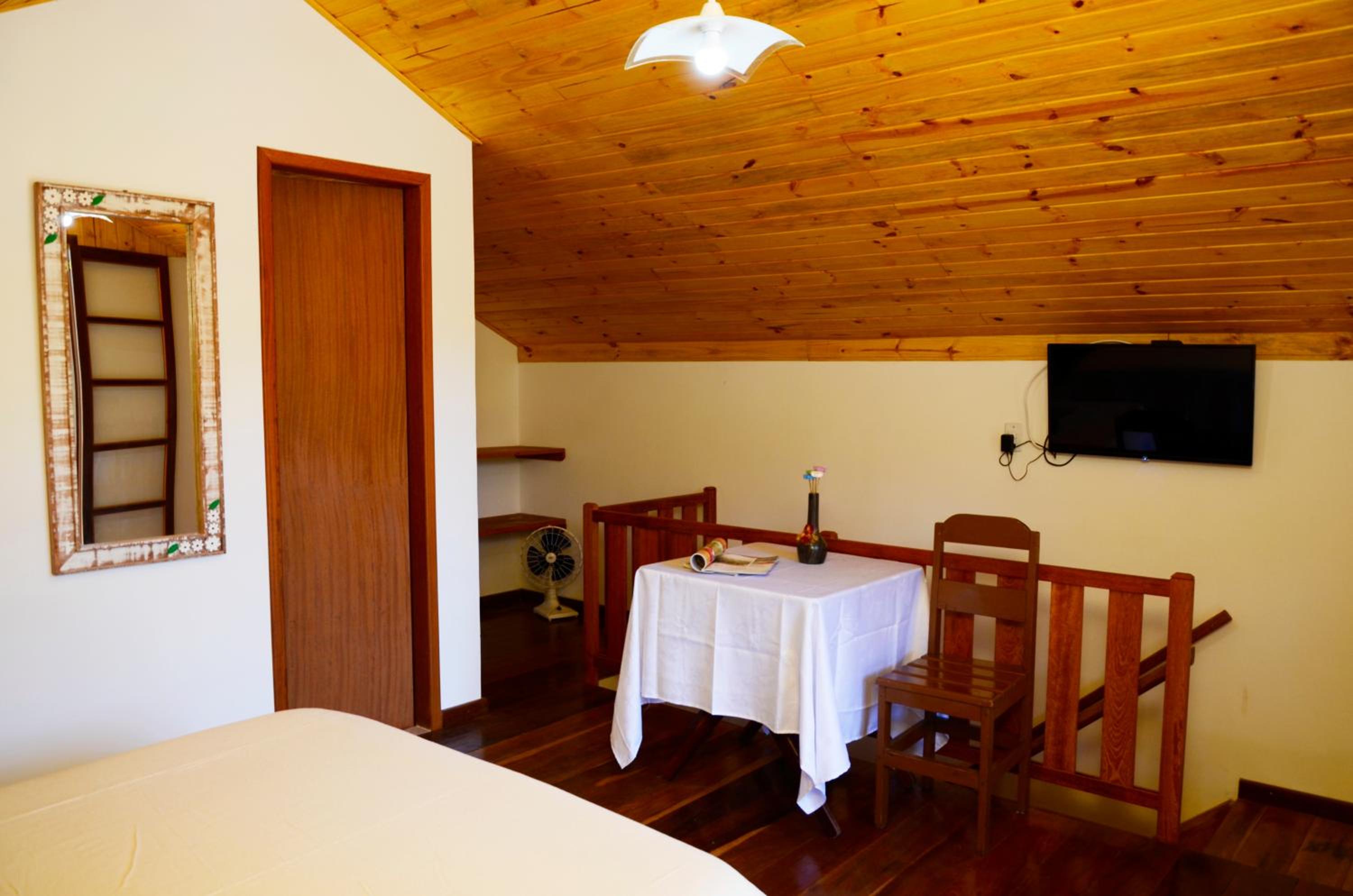 Two-Bedroom Chalet - Photo 9