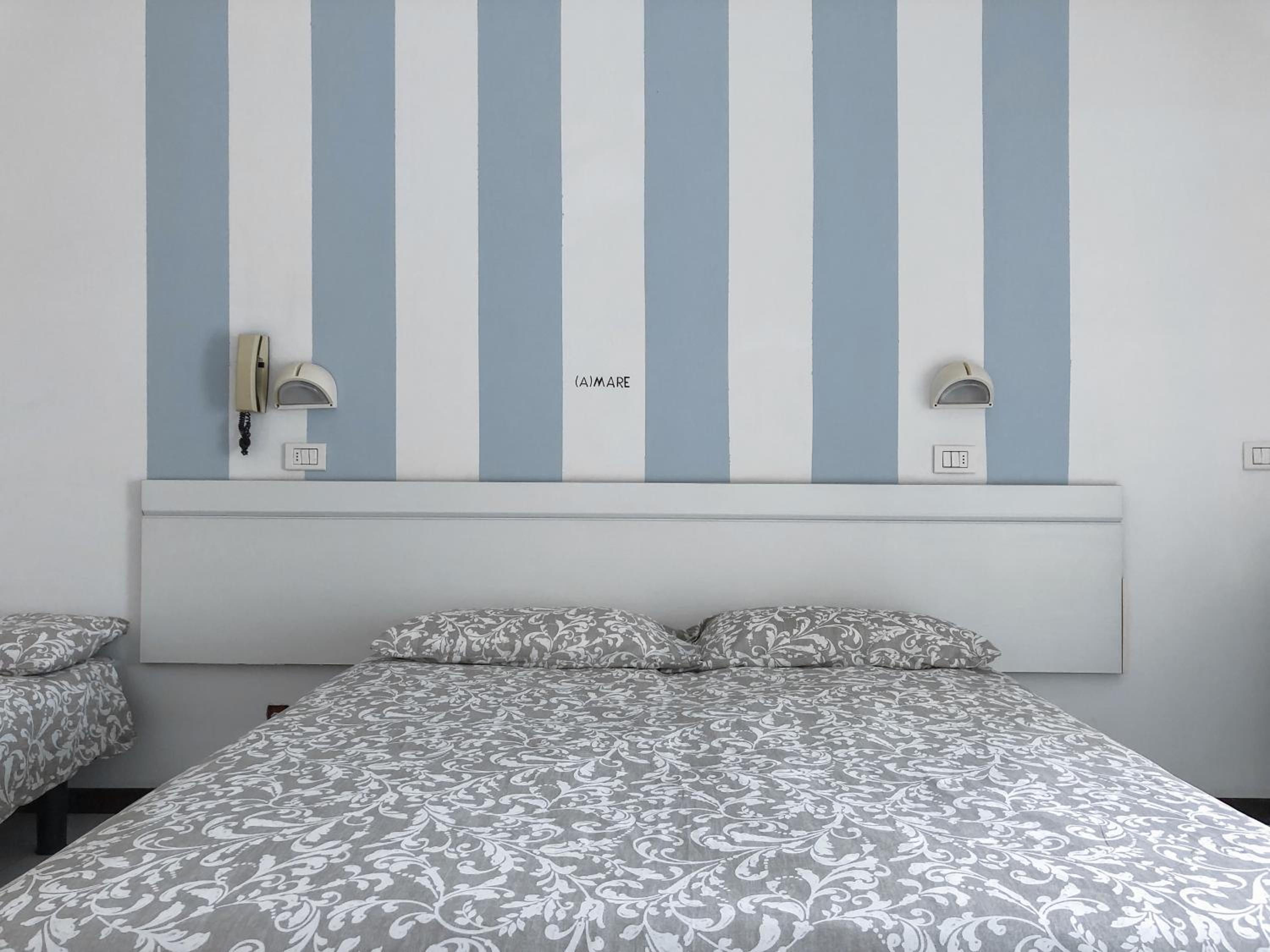 Economy Triple Room - Photo 1