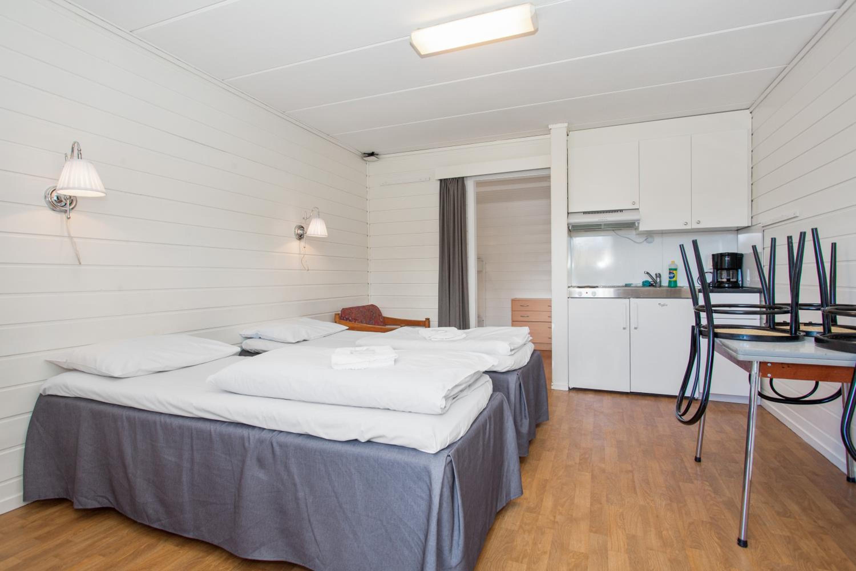 Quadruple Room - Photo 2