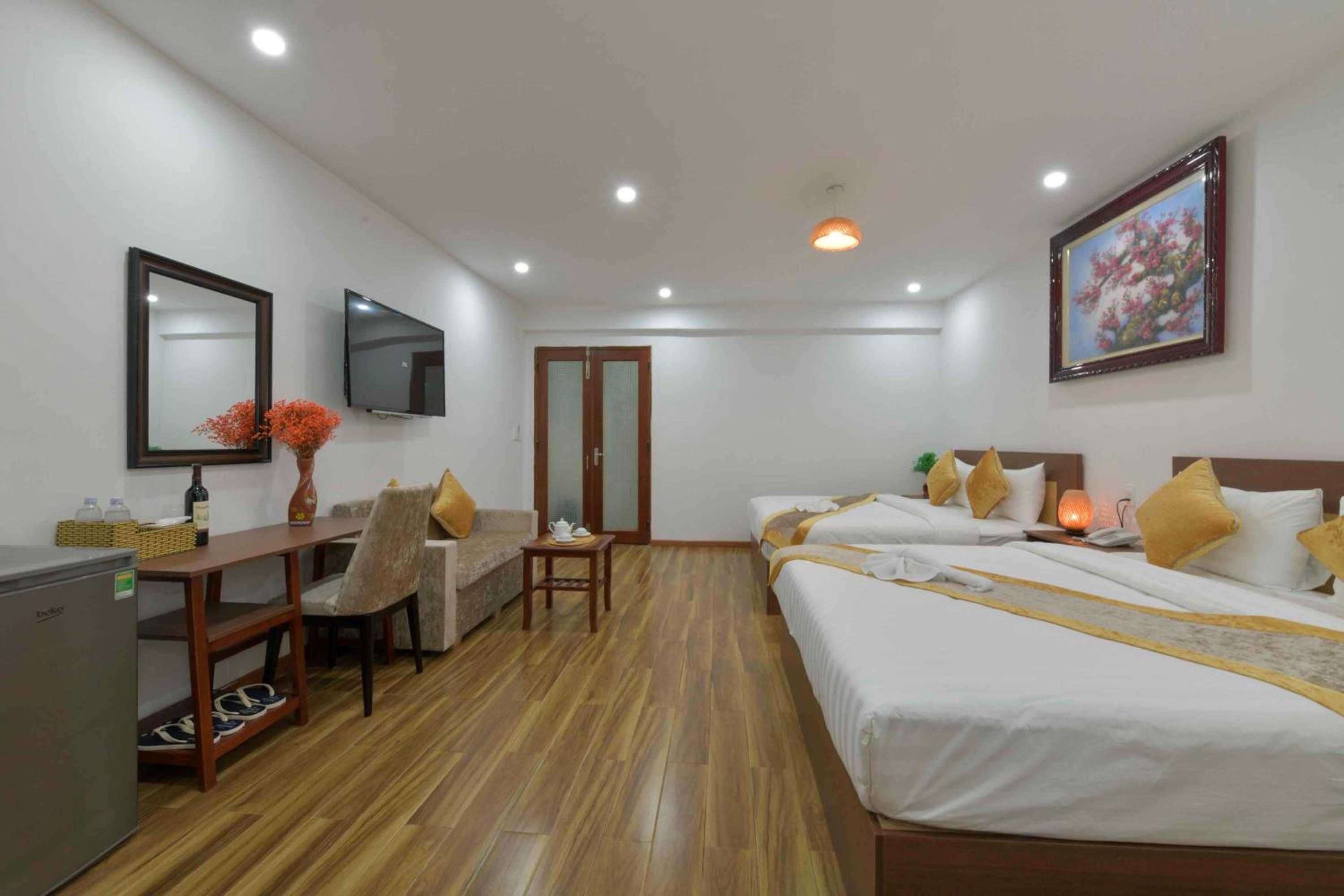 Deluxe Family Room