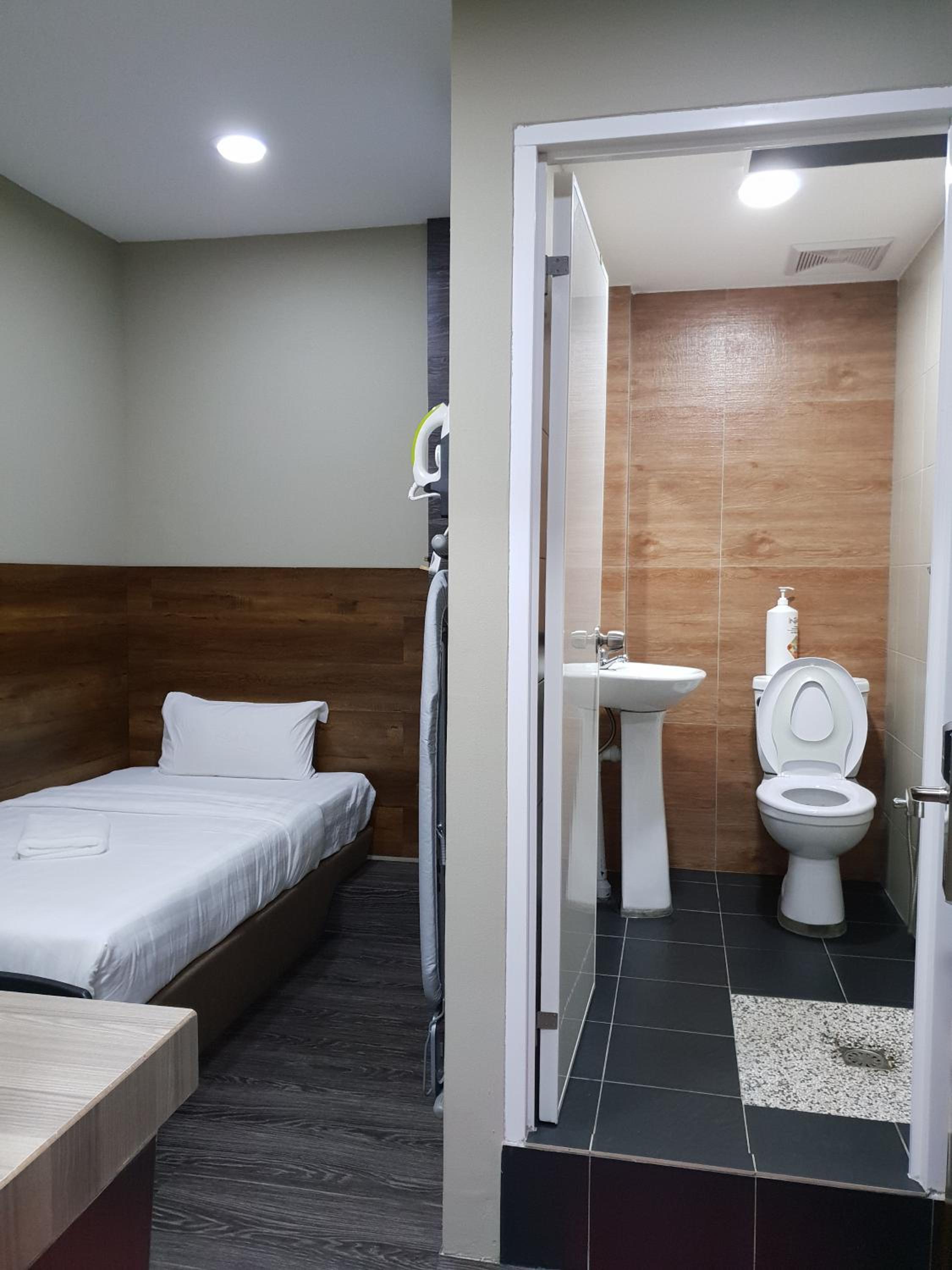 Standard Single Room photo 2