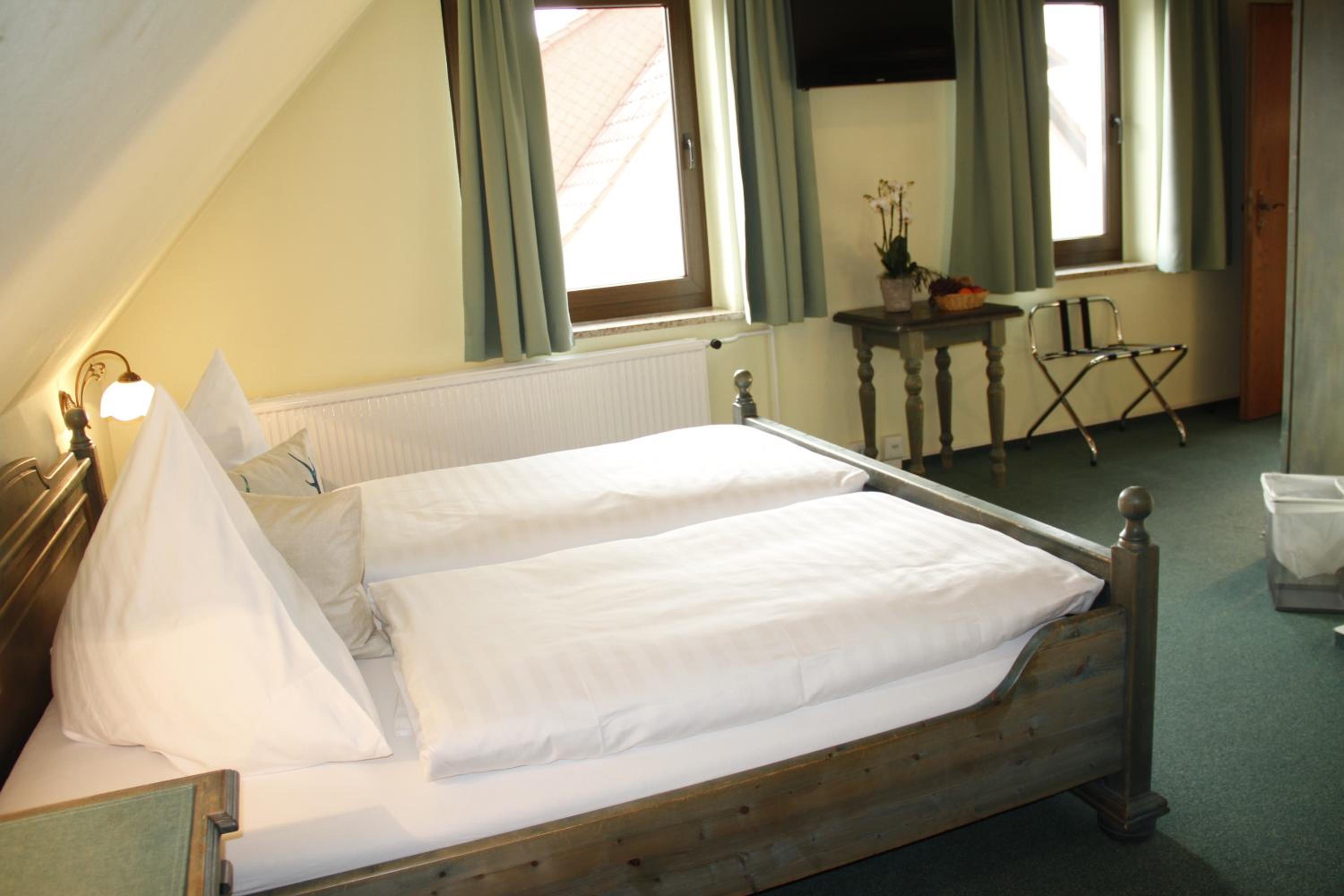 Standard Double Room photo 3