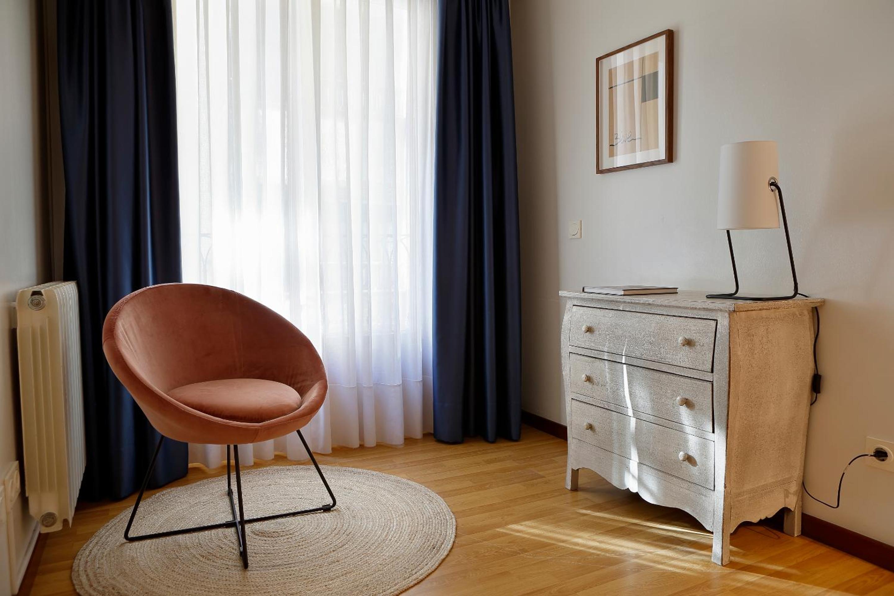 Two-Bedroom Apartment (4-5 Adults) - Photo 28