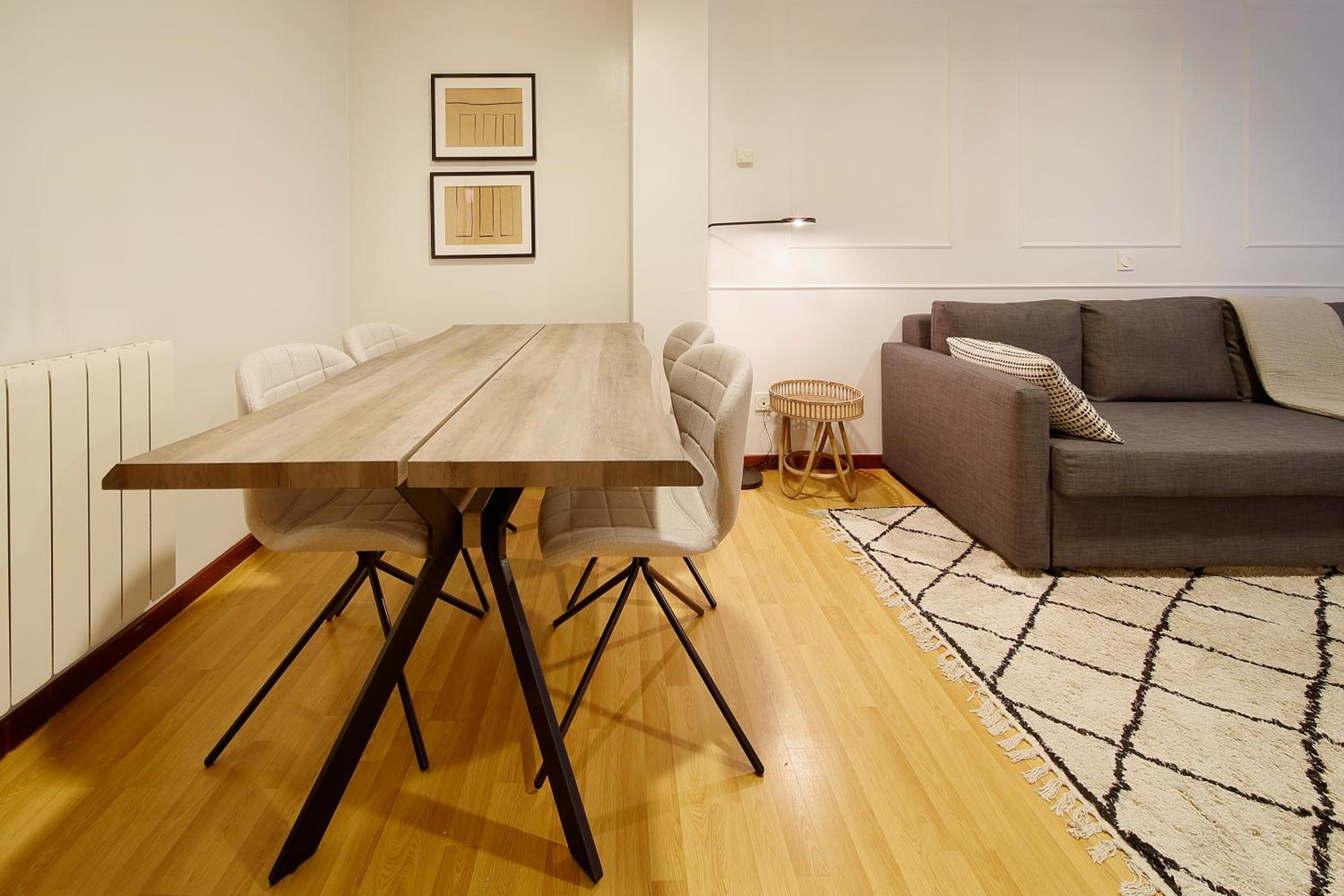 Two-Bedroom Apartment (4-5 Adults) - Photo 20