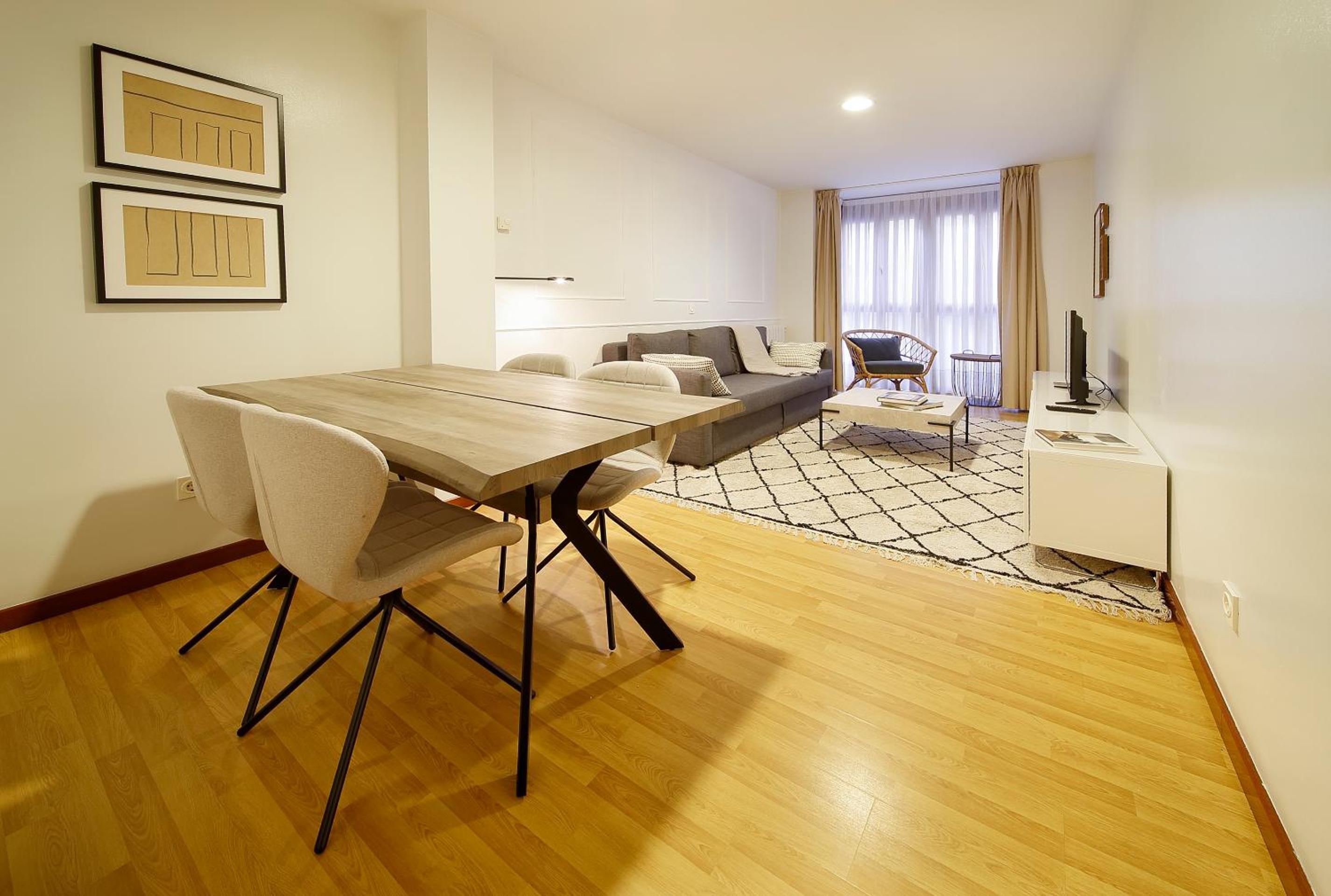 Two-Bedroom Apartment (4-5 Adults) - Photo 24