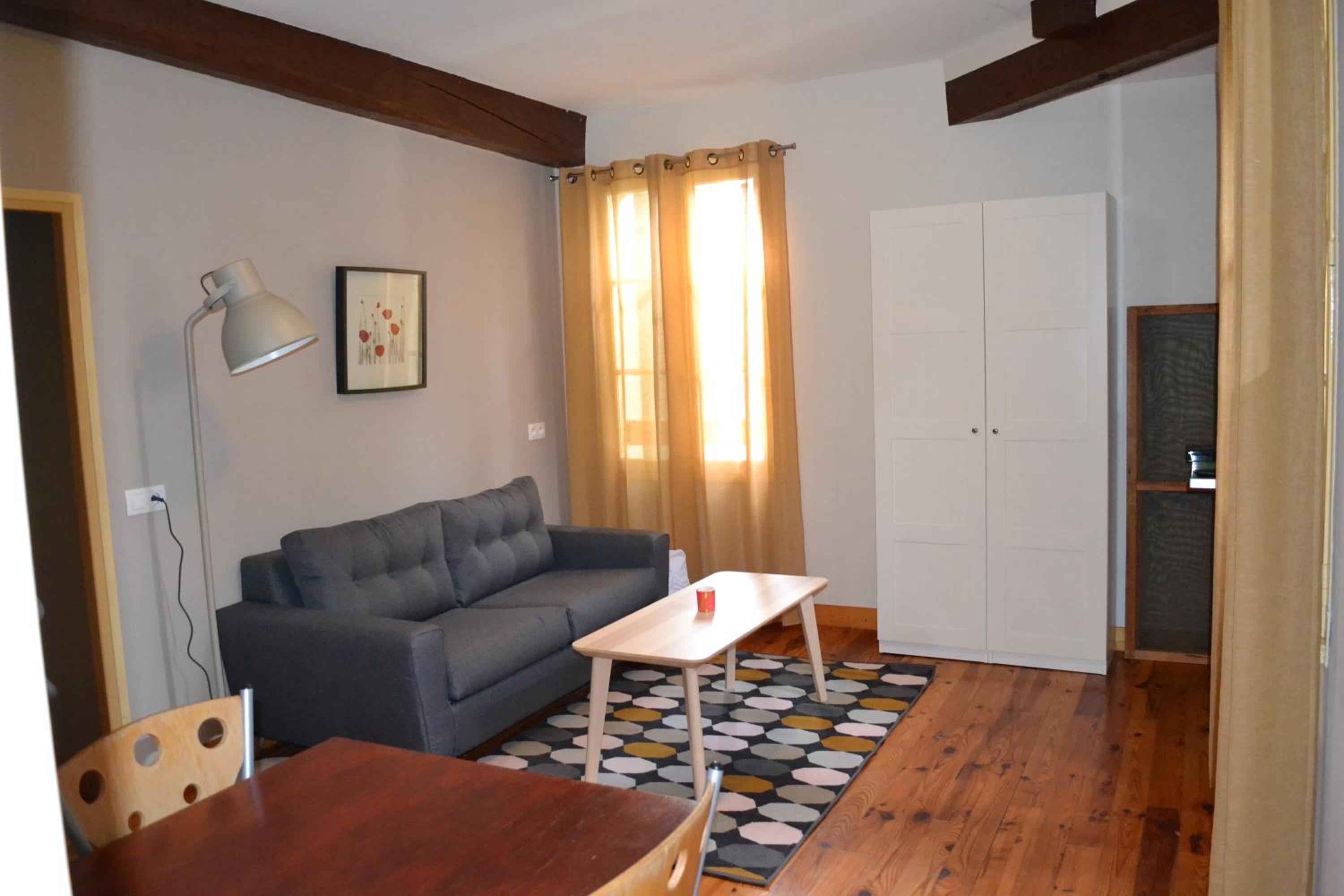 Apartment with Terrace photo 2