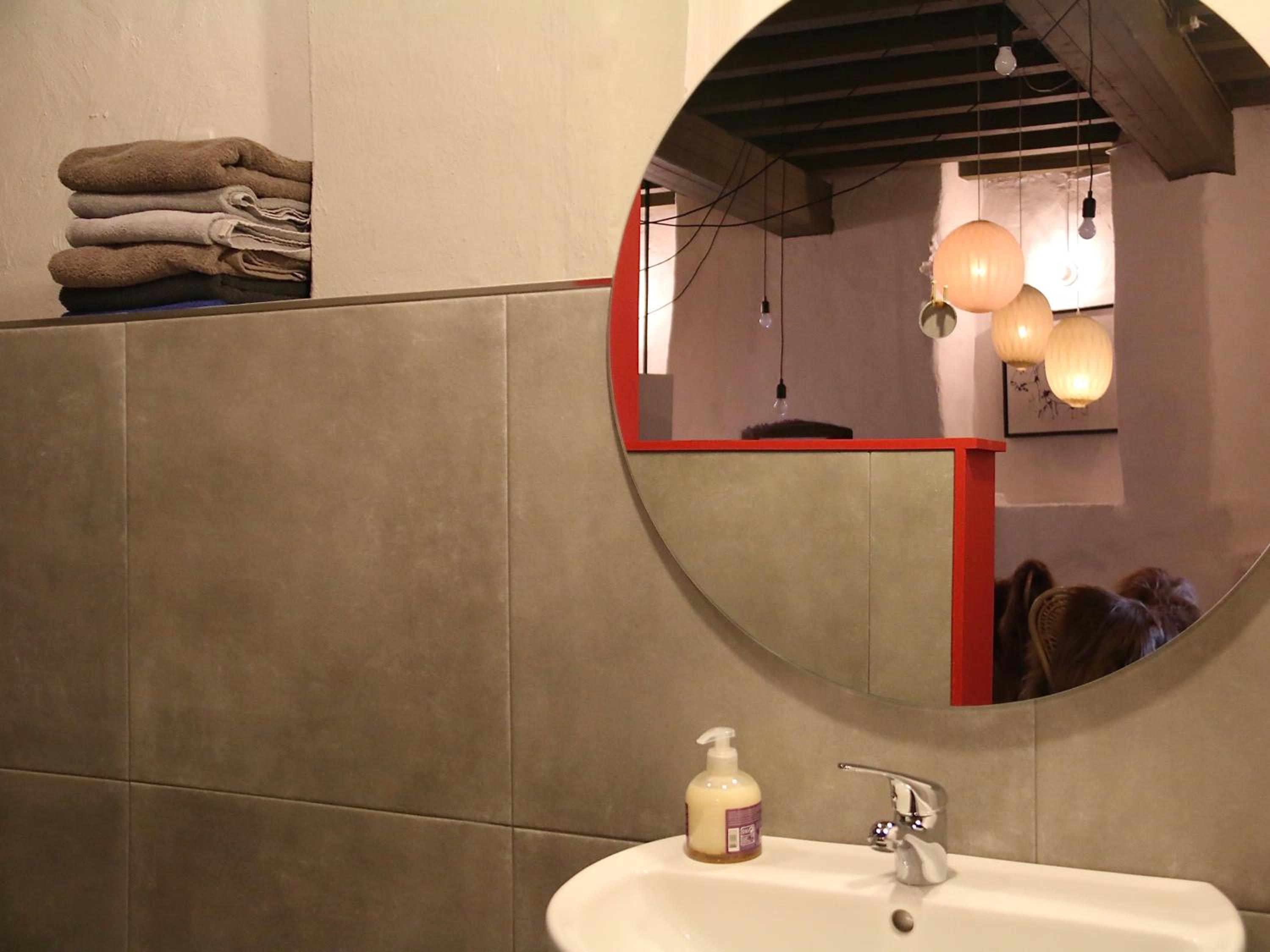 Deluxe Suite - Photo 7