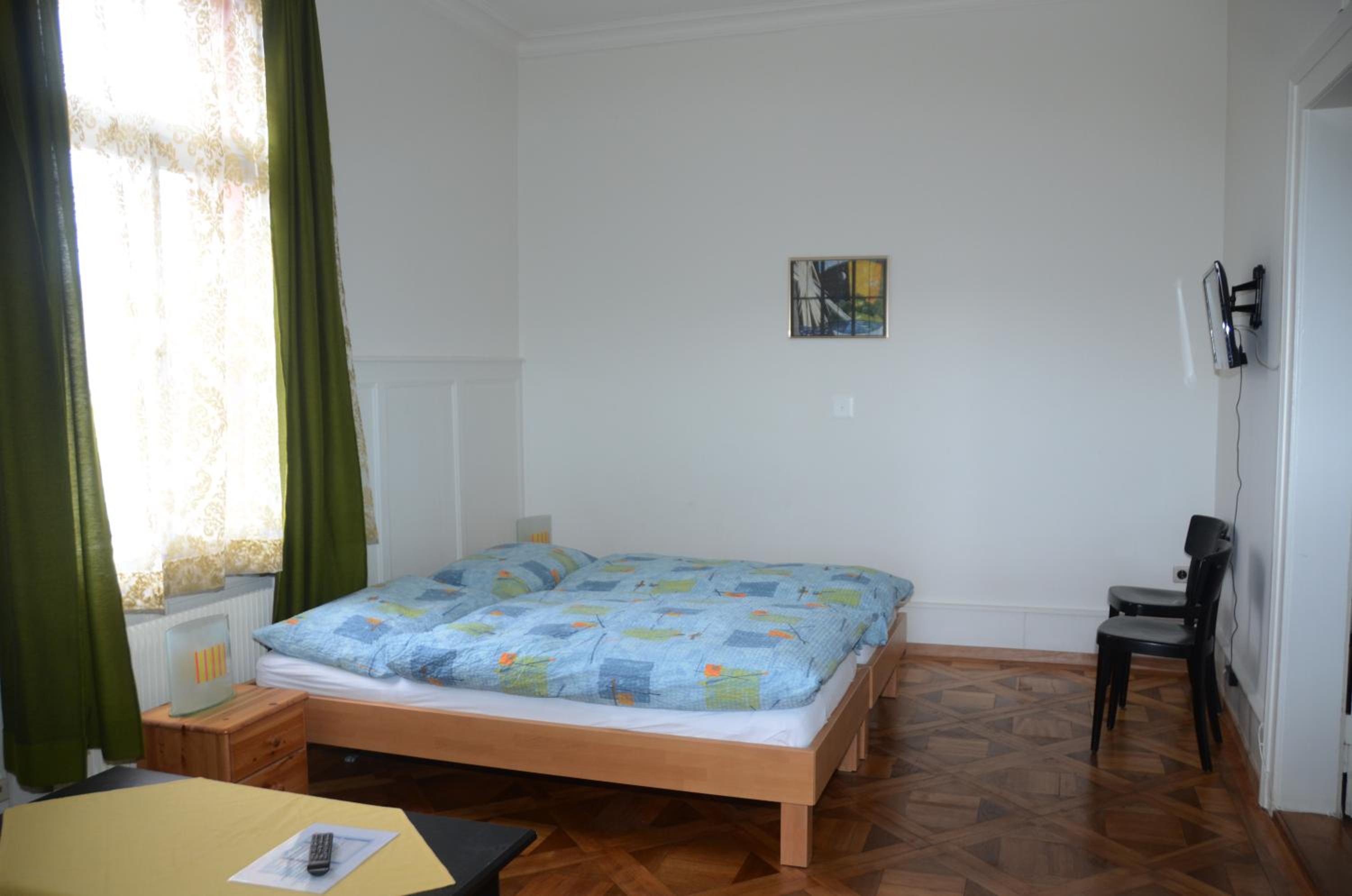 Family Room with Bath - Photo 3