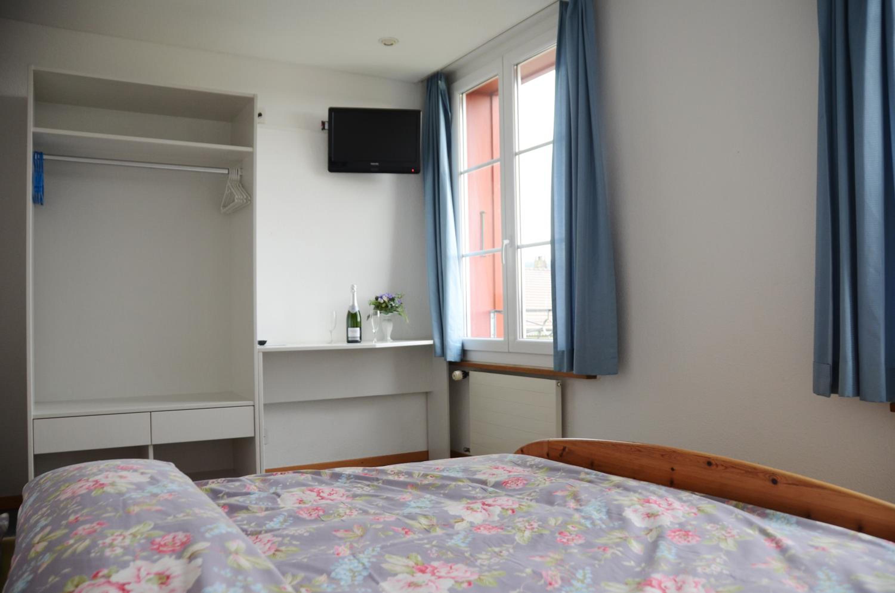 Double Room - Photo 1