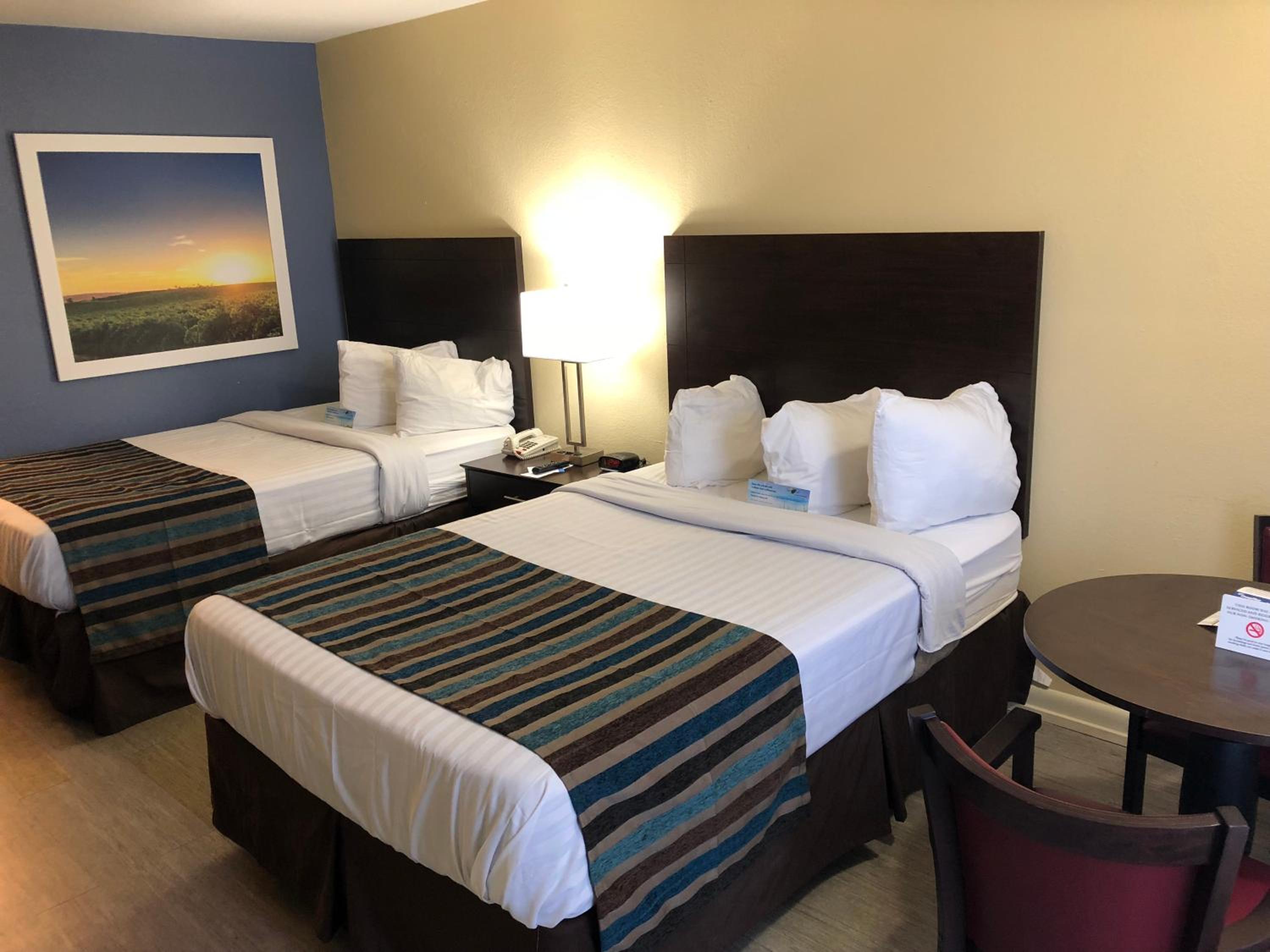 Double Room with Two Double Beds - First Floor/Smoking photo 3