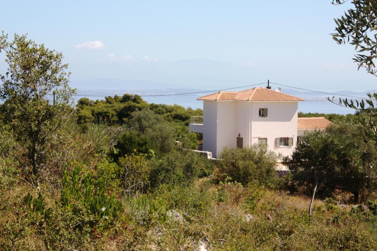 Villa with Private Pool photo 3