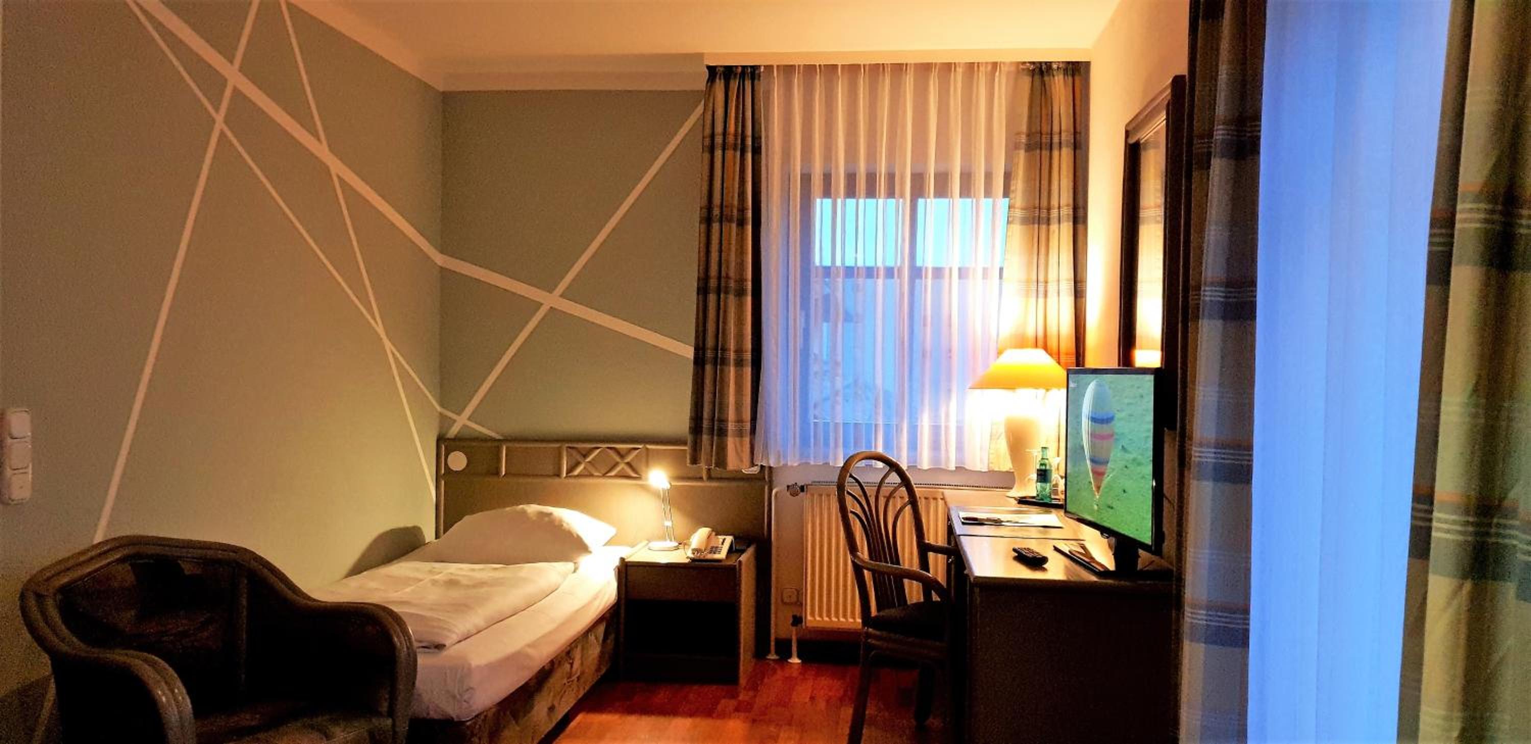 Single Room photo 1