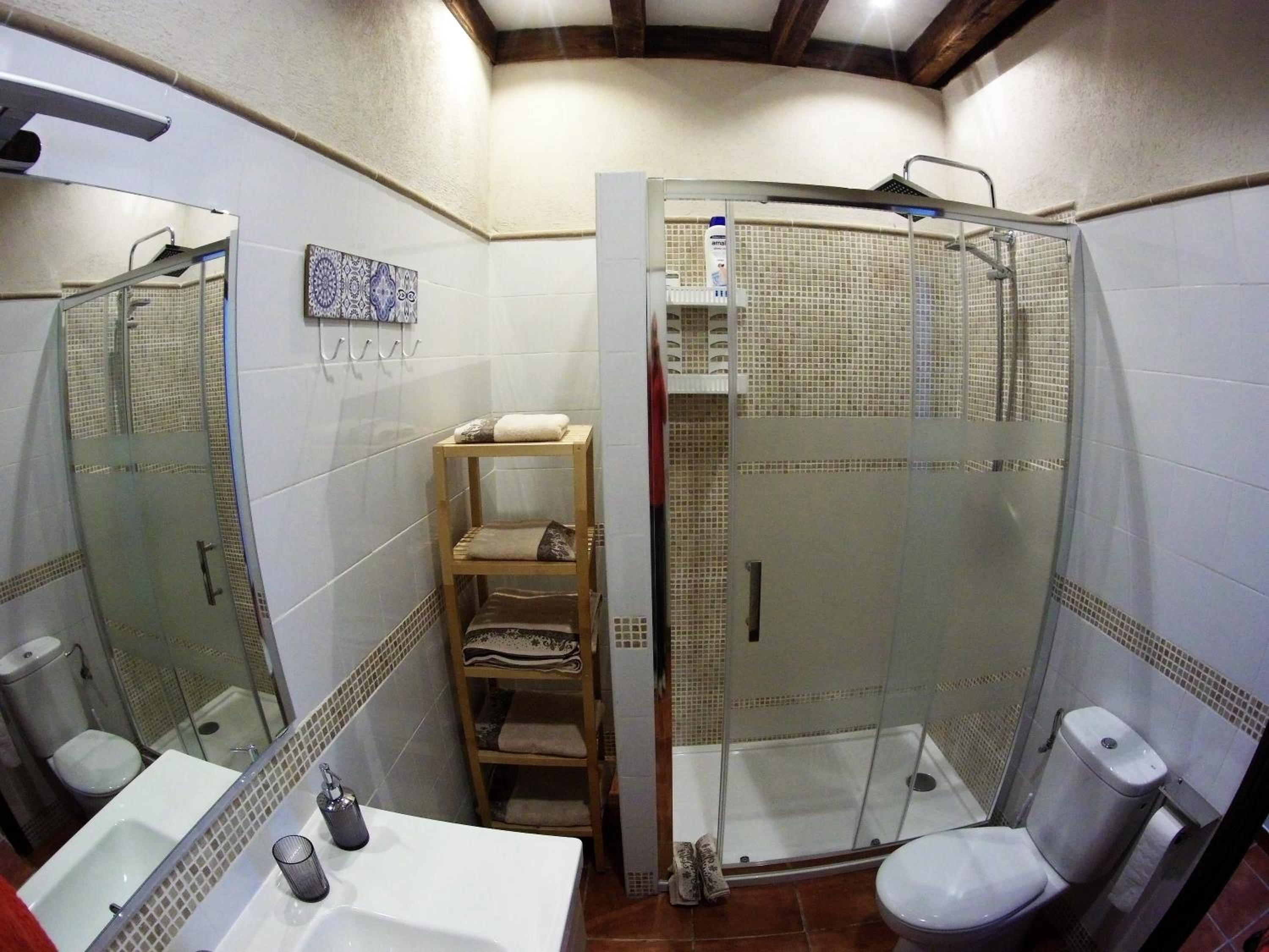 Two-Bedroom Apartment - Photo 8