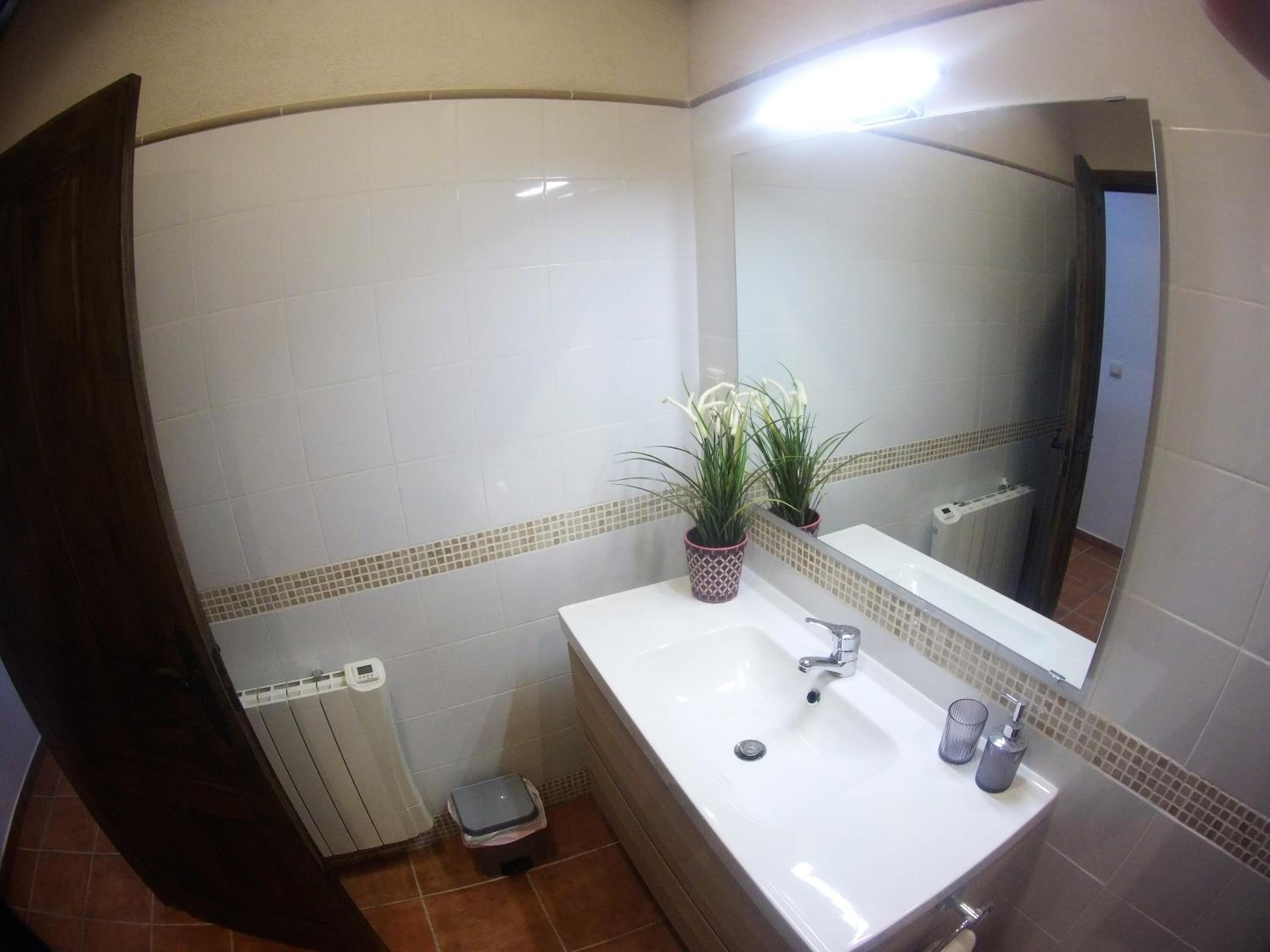 Two-Bedroom Apartment - Photo 18
