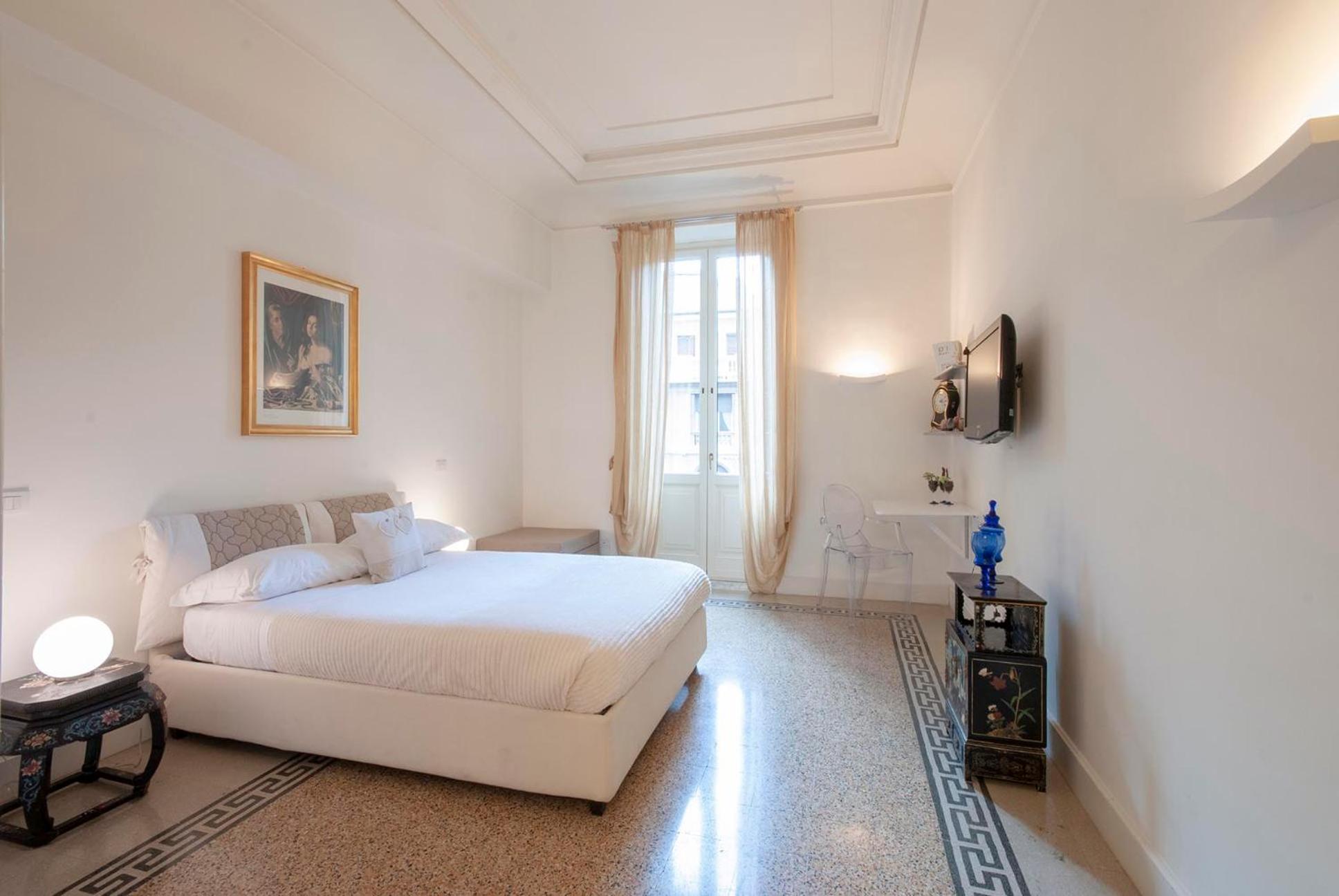 Double or Twin Room with Private External Bathroom, N.14