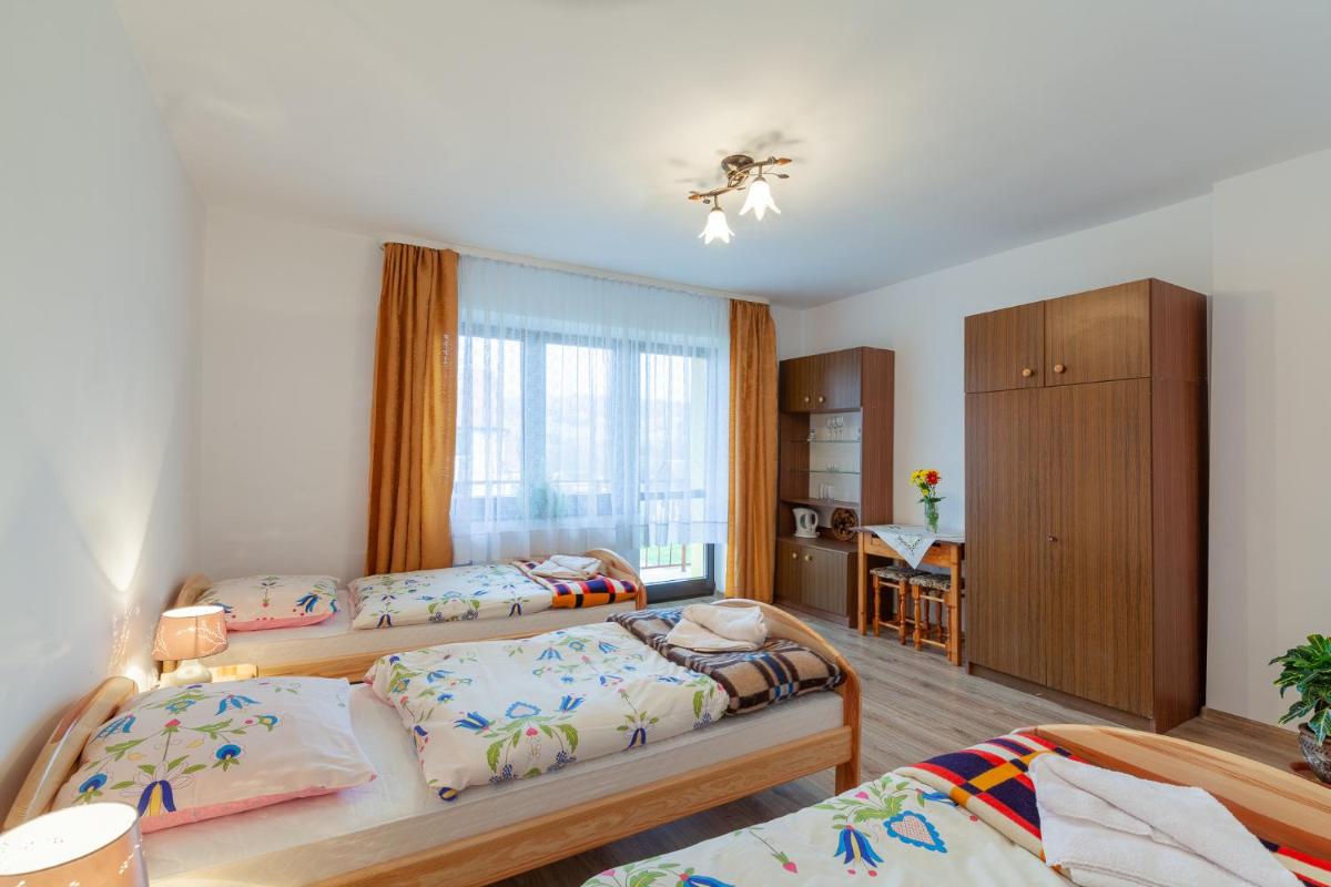 Triple Room with Private External Bathroom photo 1