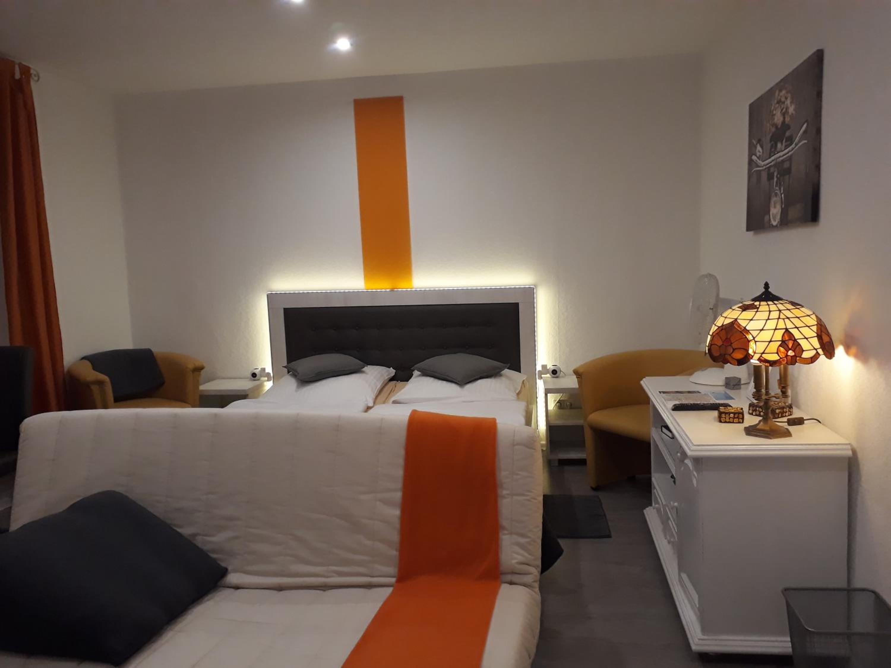 Large Double Room