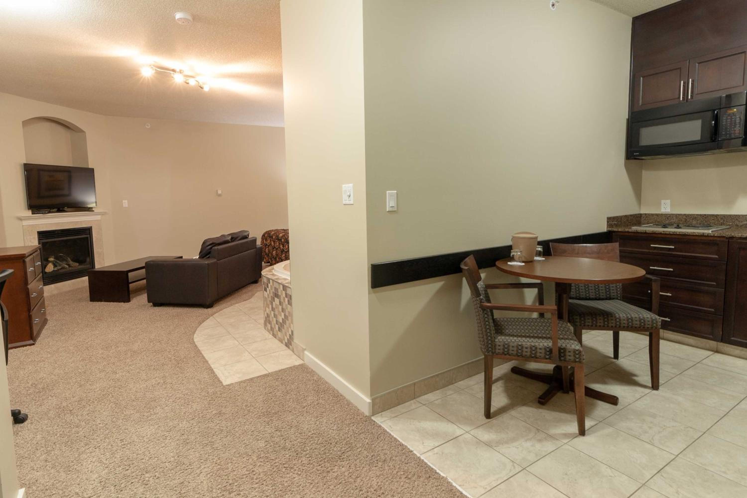Suite with Spa Bath