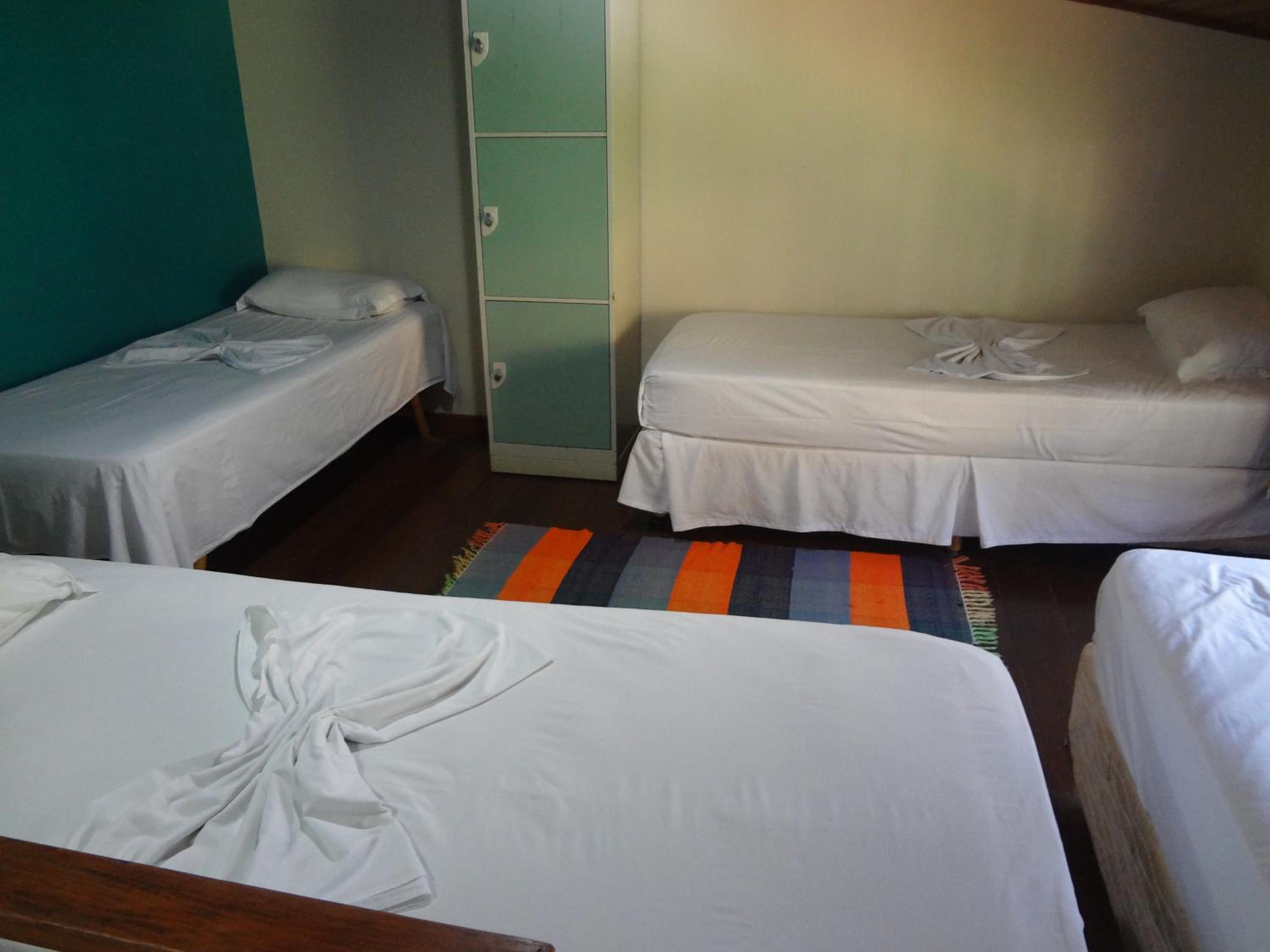 Bed in 6-Bed Mixed Dormitory Room photo 1