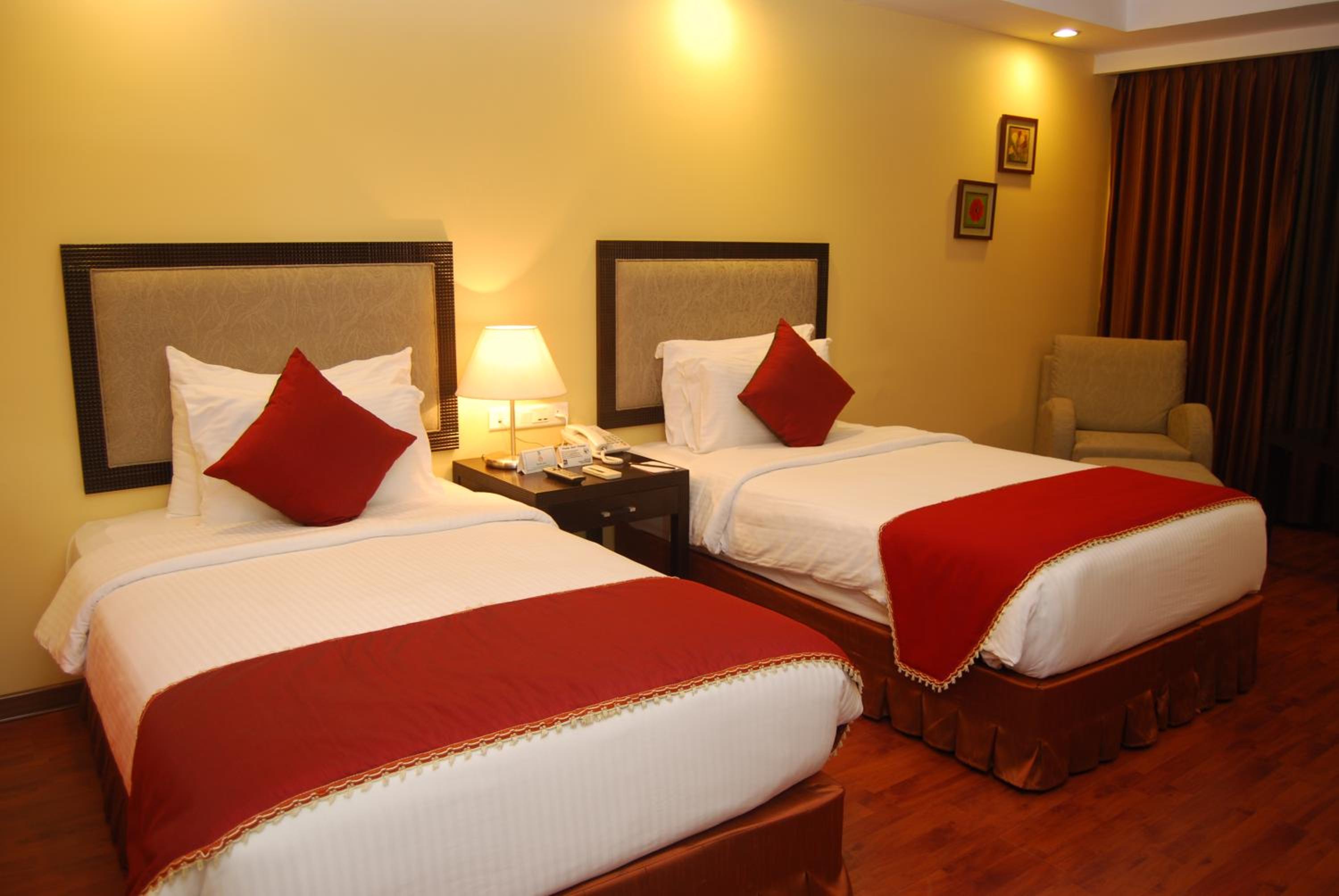 Deluxe Twin Room - Photo 2
