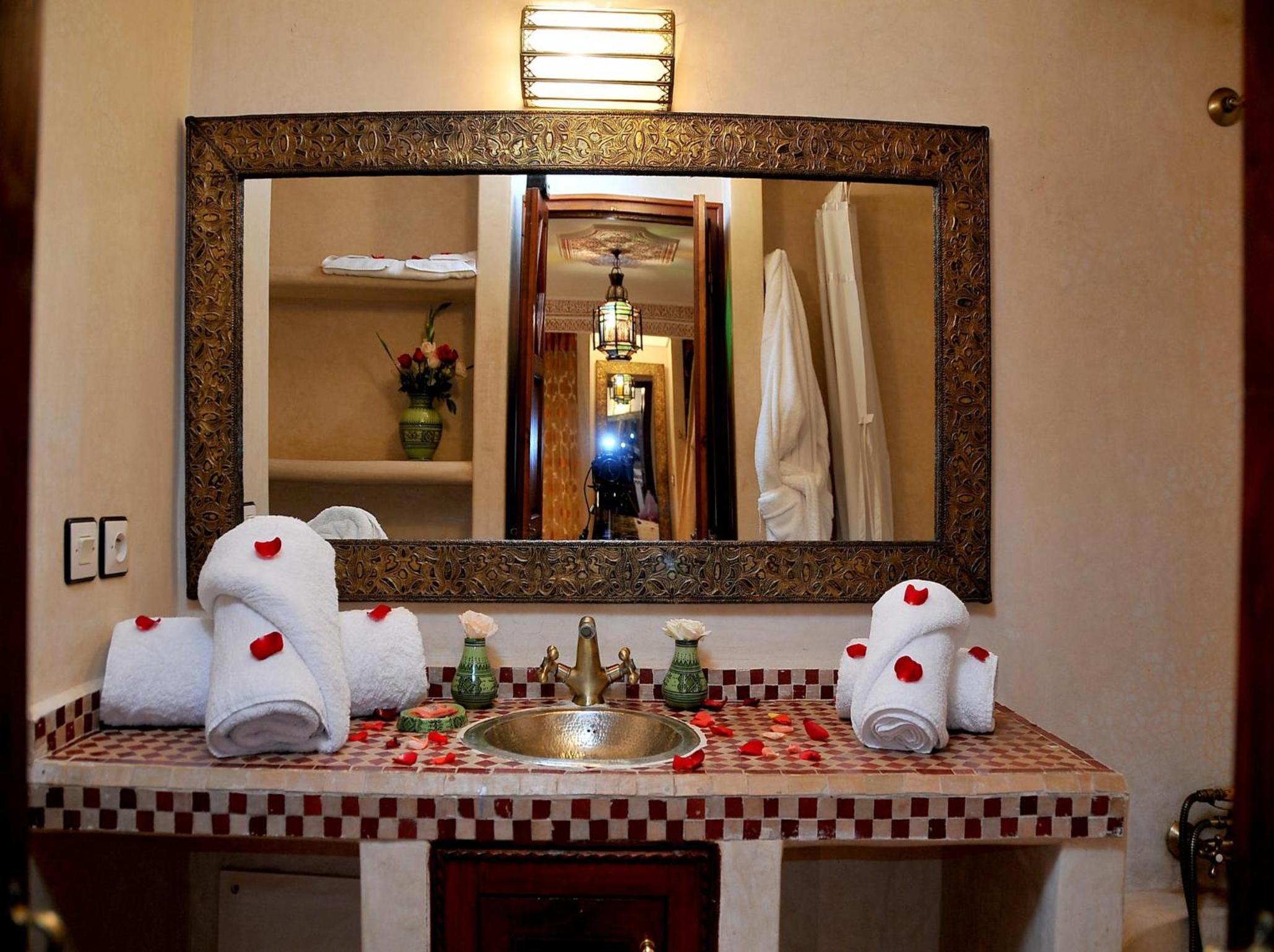 Double Room - Photo 37