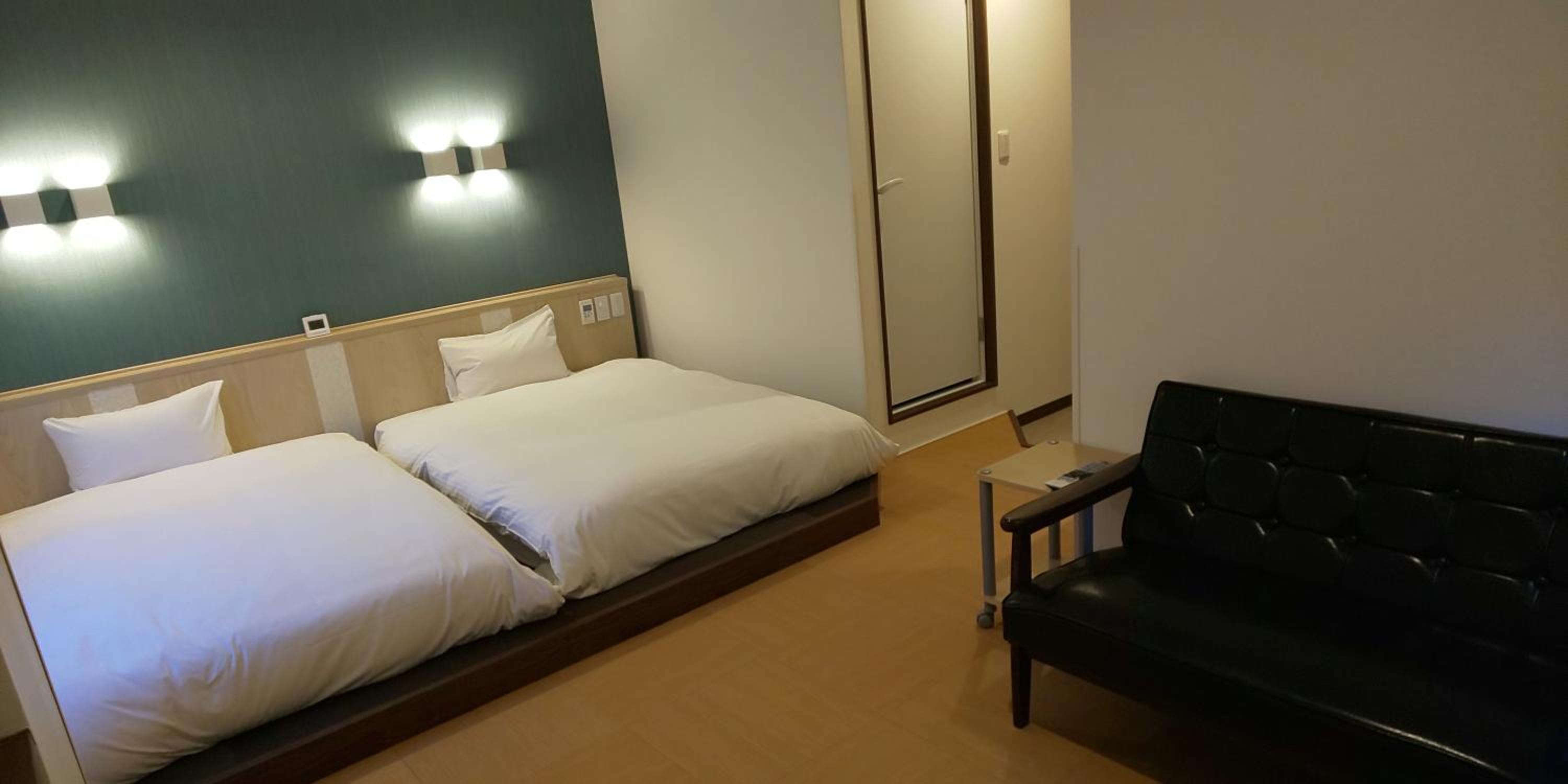 Deluxe Twin Room photo 2