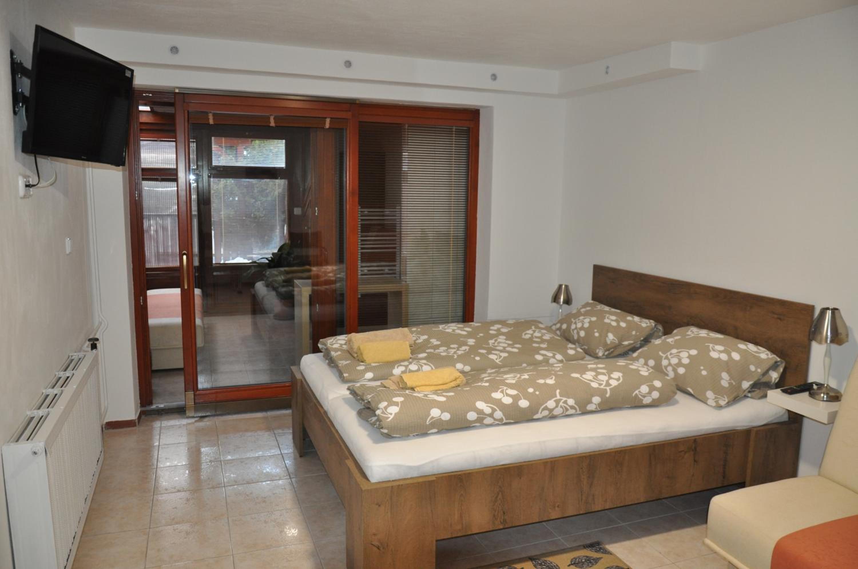 Triple Room with Garden View photo 1