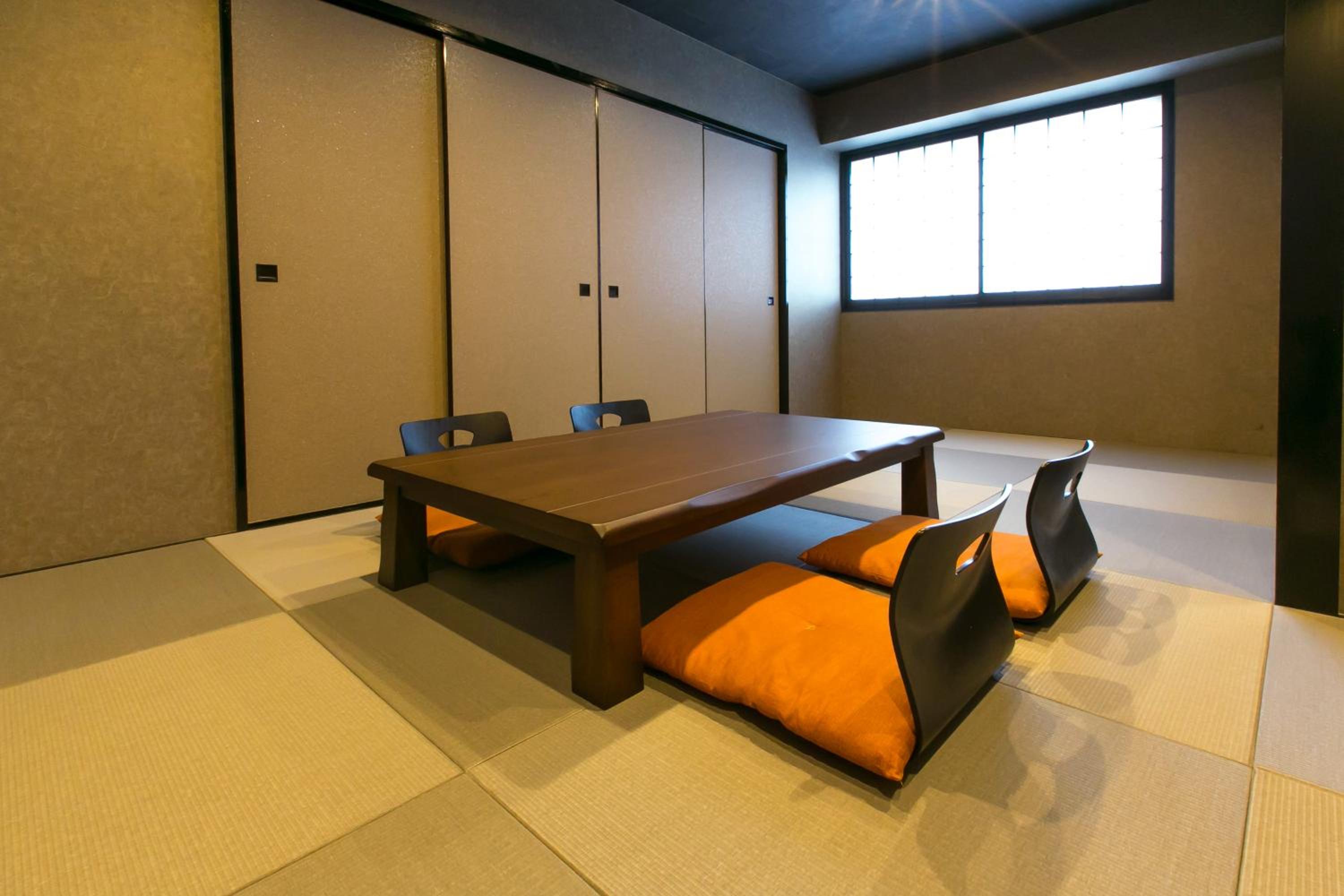 Family Suite - Photo 11